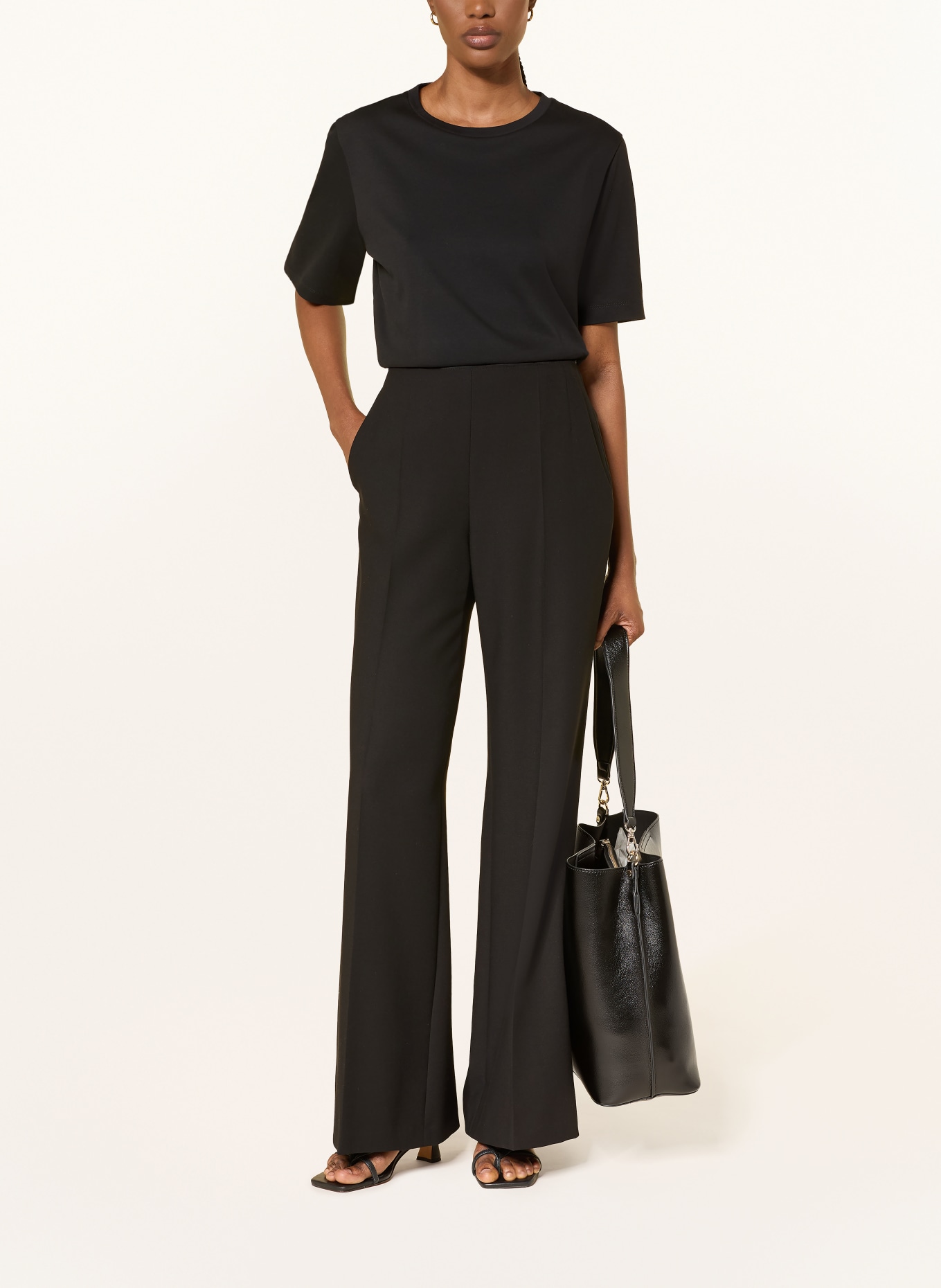 windsor. Marlenehose: SCHWARZ