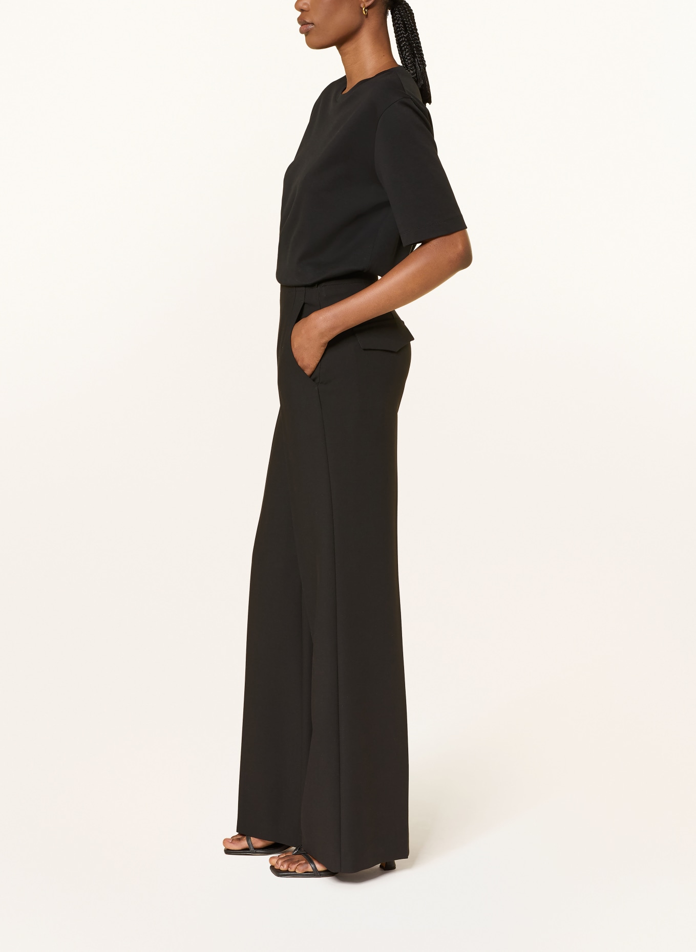 windsor. Marlenehose: SCHWARZ