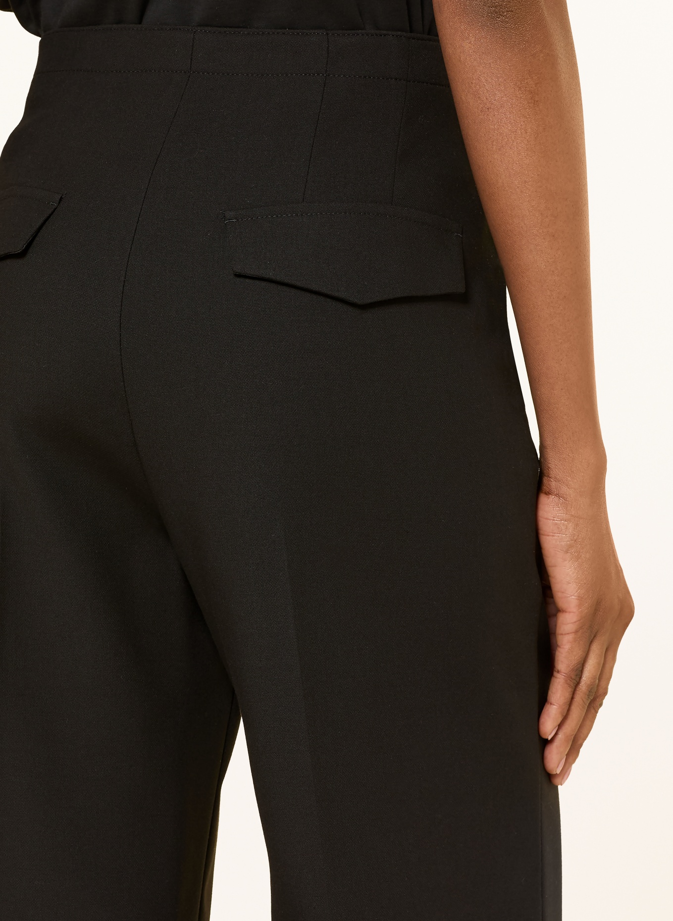 windsor. Marlenehose: SCHWARZ