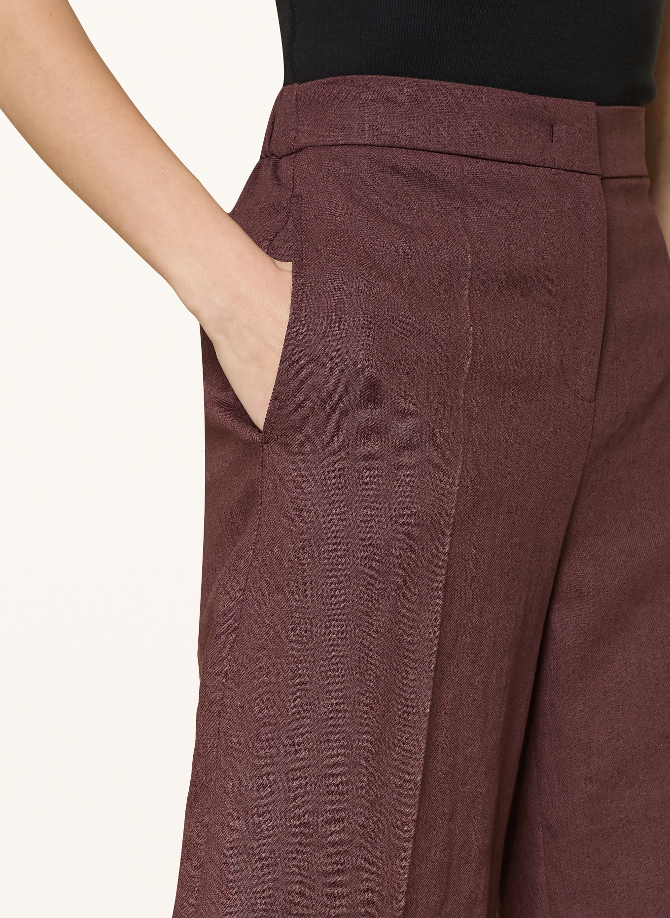 BOSS Bermuda TIANALA van linnen: MARRON FONCÉ