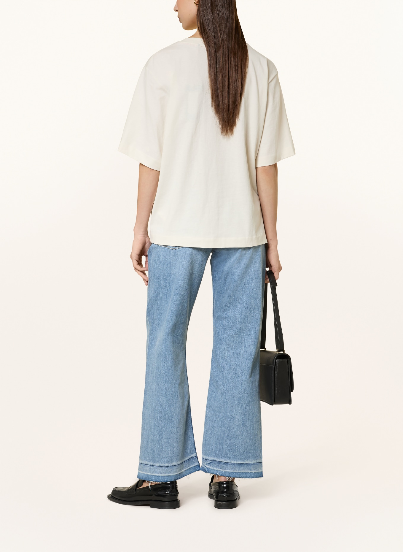 BOSS T-shirt EREGULAR met sieradenparels: ECRU / ROZE / ZWART