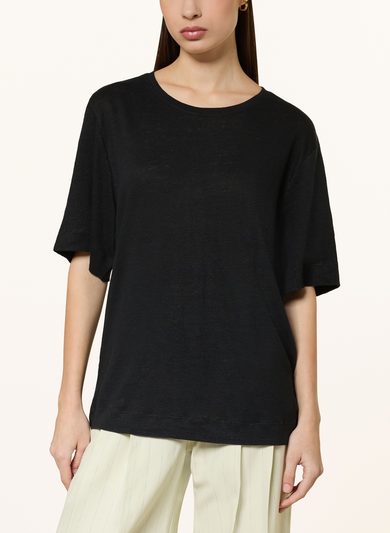 BOSS T-shirt EMMA van linnen: ZWART