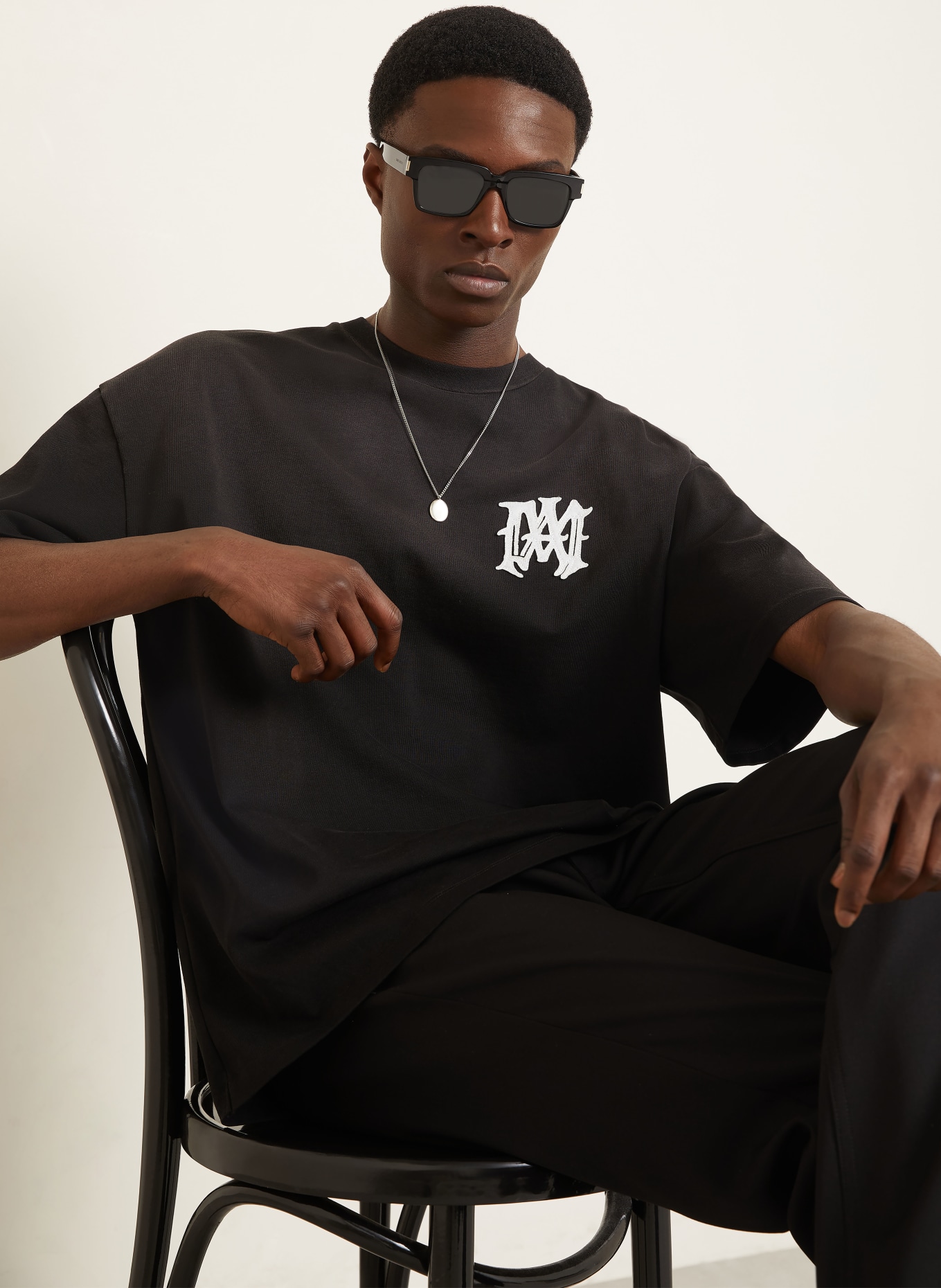 AMIRI T-shirt: ZWART / WIT