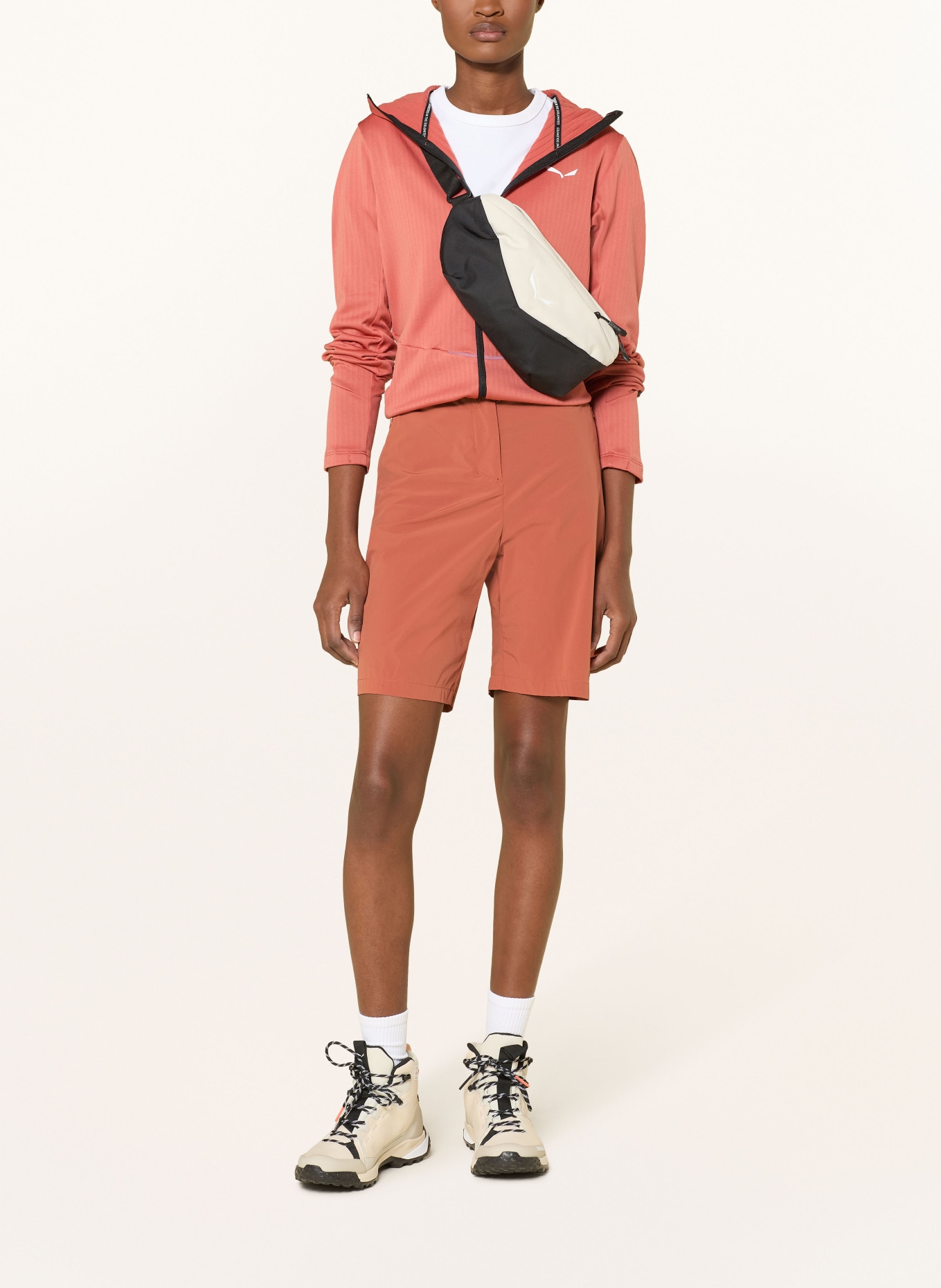 SALEWA Trekkingshorts PEDROC 2: HELLORANGE