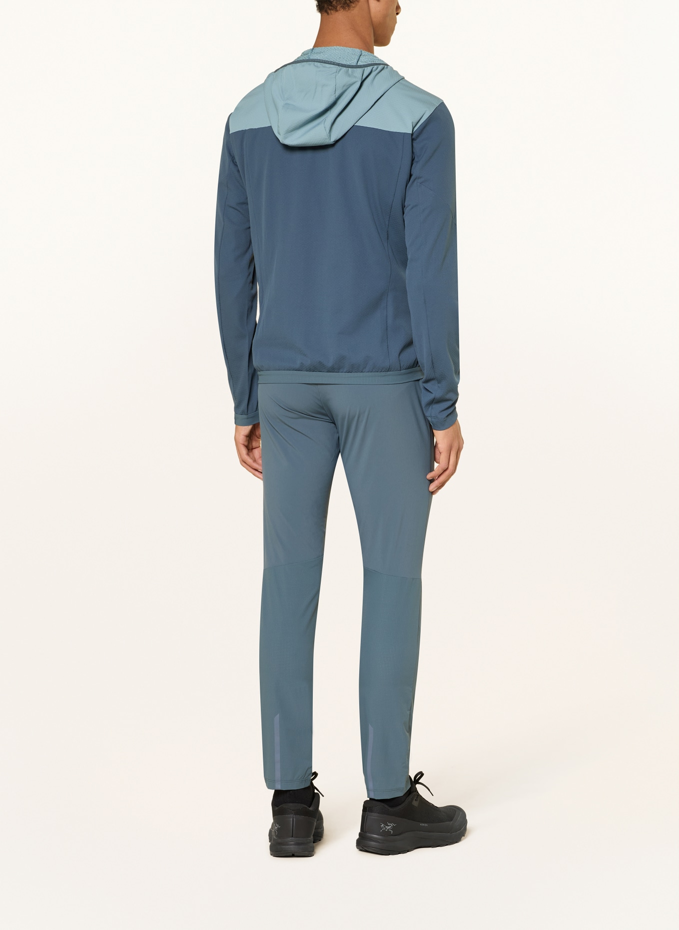 DYNAFIT Midlayer-Jacke TRAVERSE THERMAL: BLAU / HELLBLAU