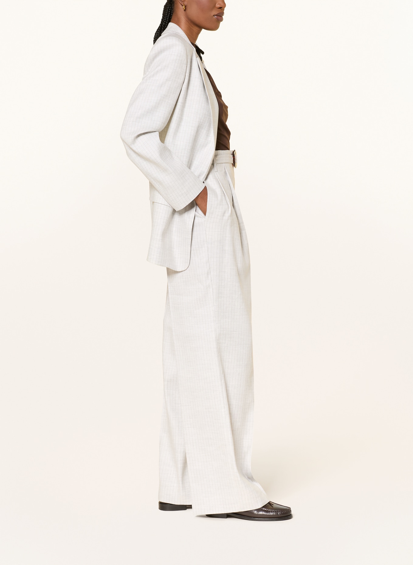 HUGO Spodnie z marlowej tkaniny HEJULY: JASNOCZARY / BRĄZOWY