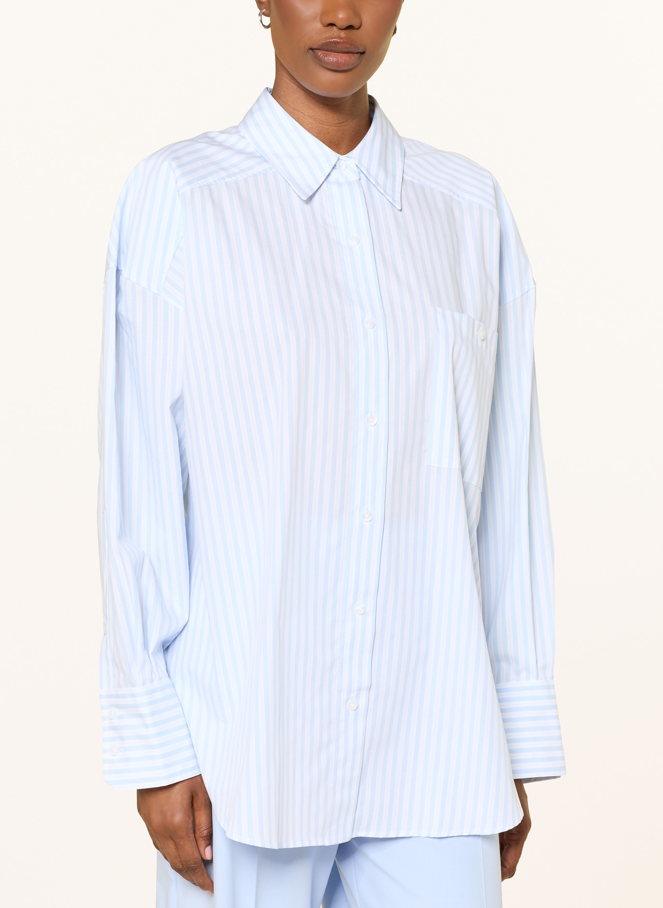 HUGO Oversized overhemdblouse EUSTYNA: LICHTBLAUW / WIT