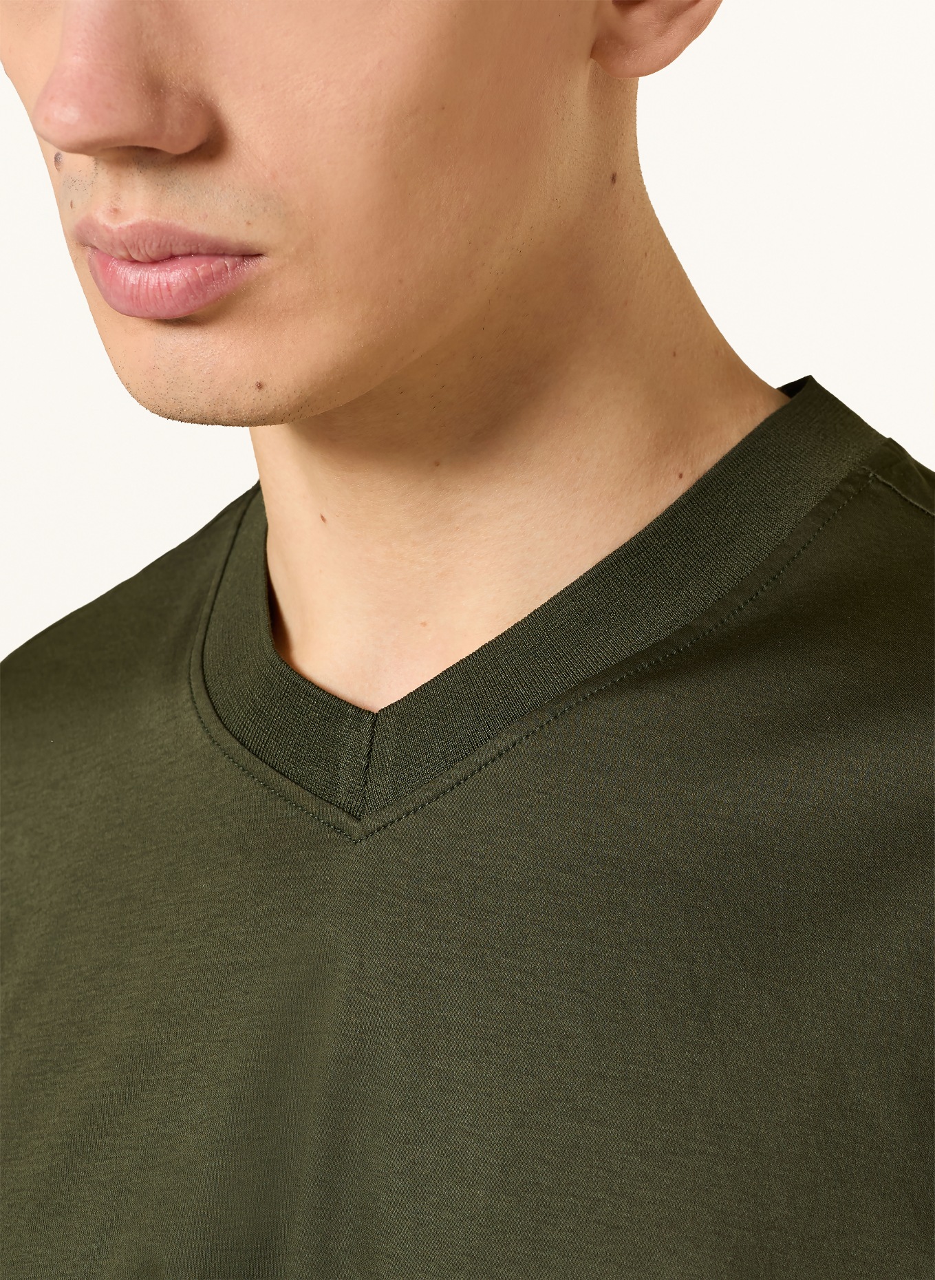 BOGNER T-shirt TIAM: KAKI