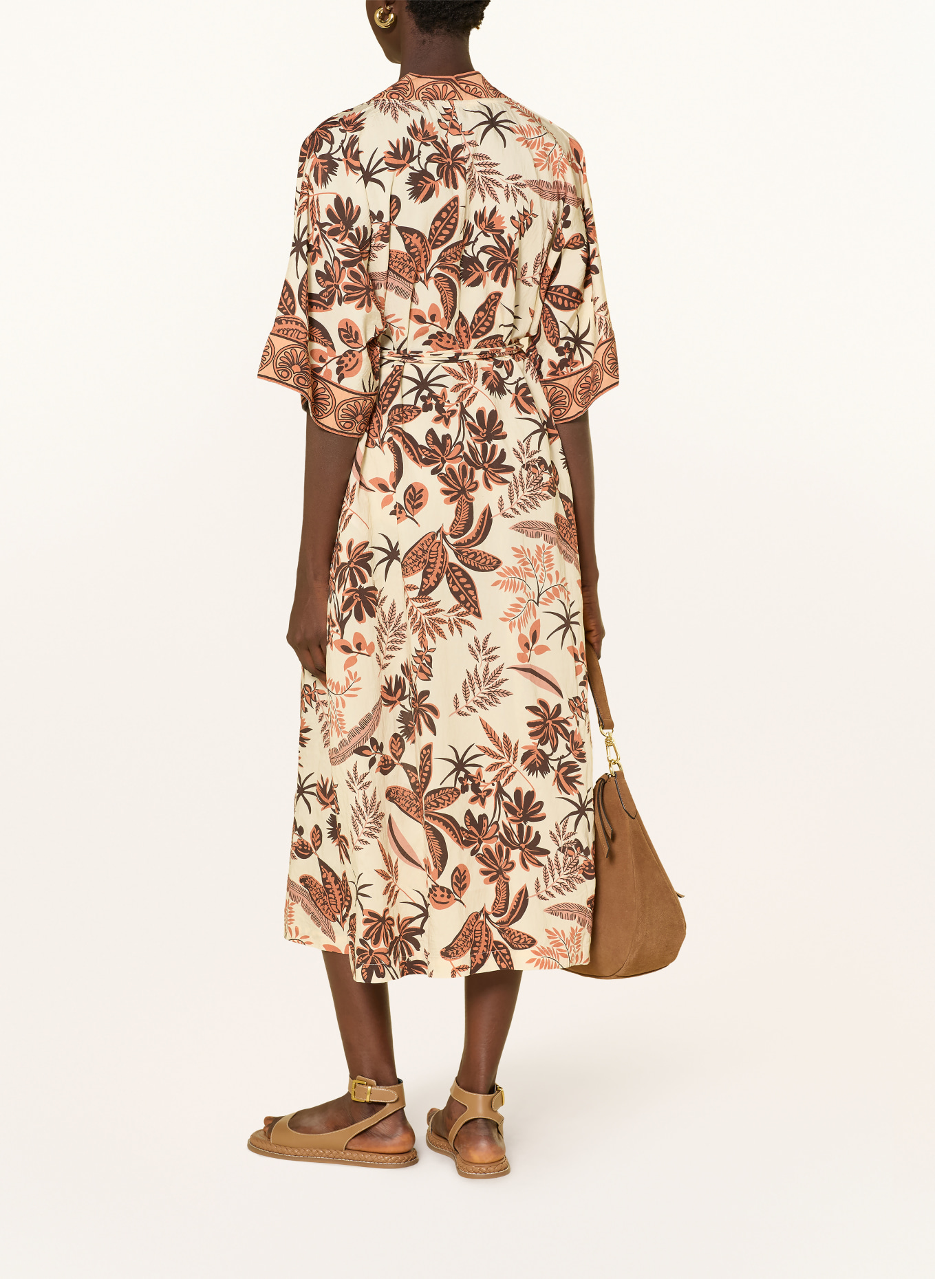 lollys laundry Robe JEMIMALL à manches 3/4: CRÈME / MARRON FONCÉ / ORANGE FONCÉ