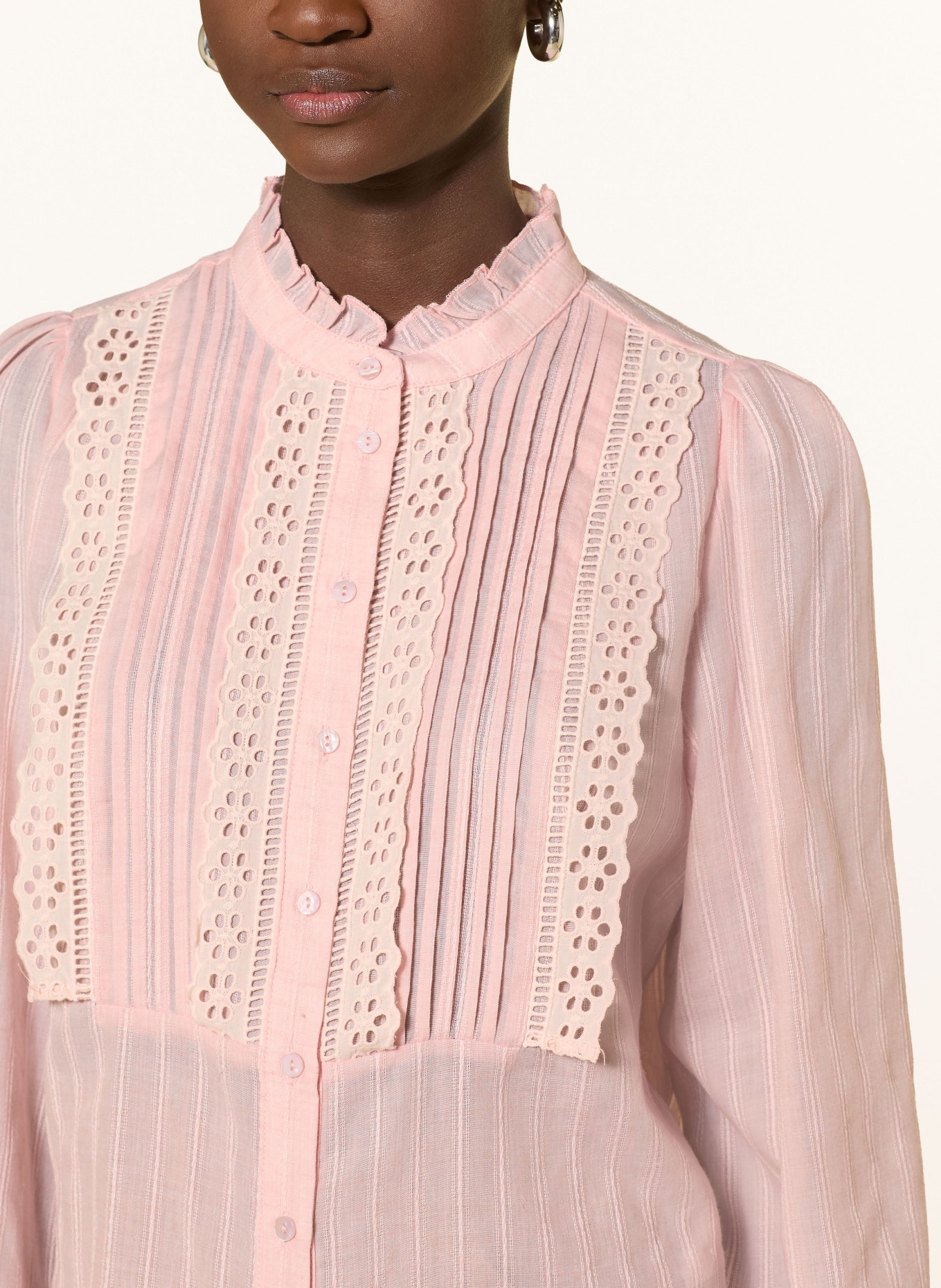 lollys laundry Bluse ARIELLL mit Rüschen und Lochspitze: HELLROSA