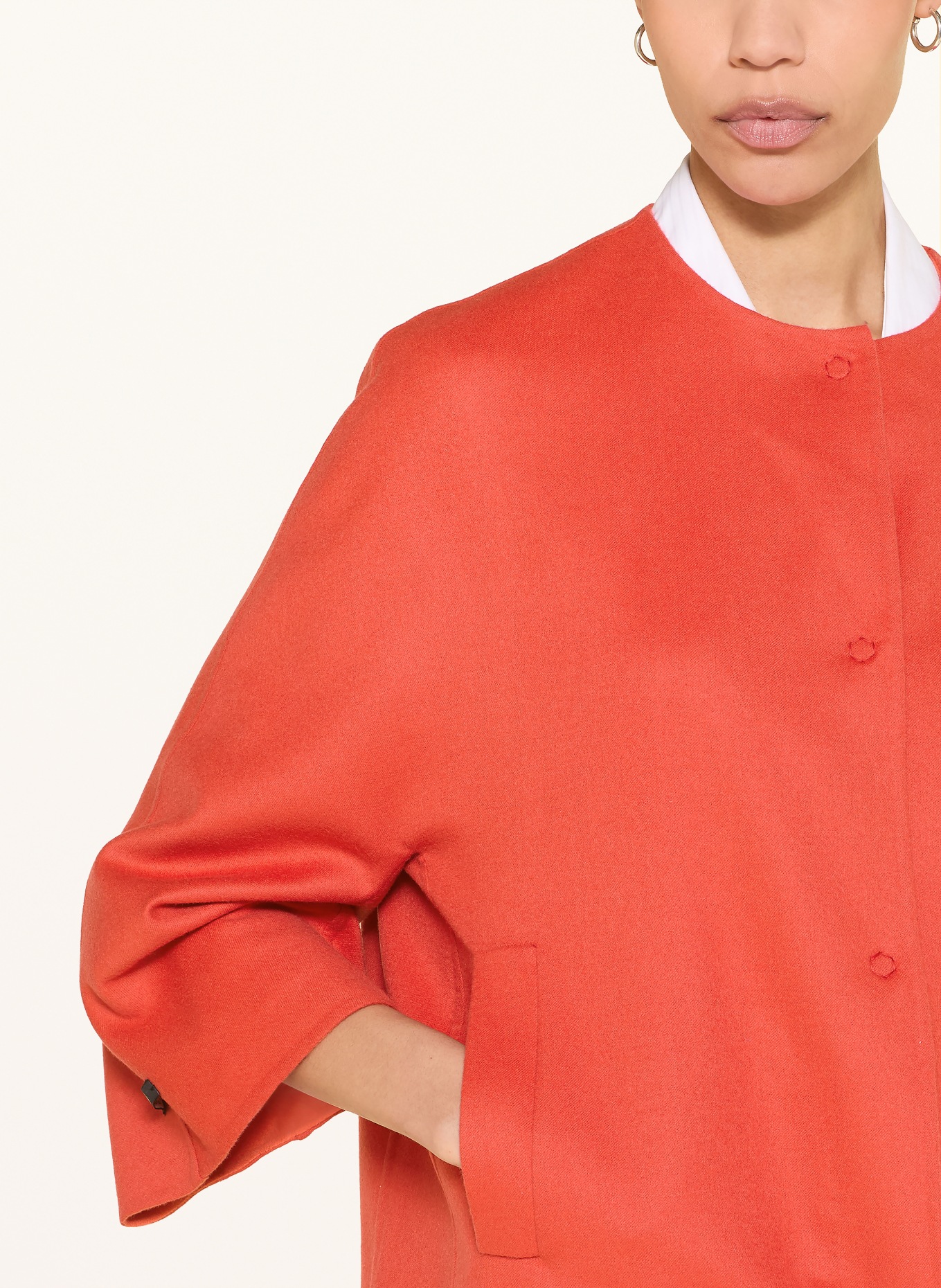 manzoni 24 veste carrée: ROUGE