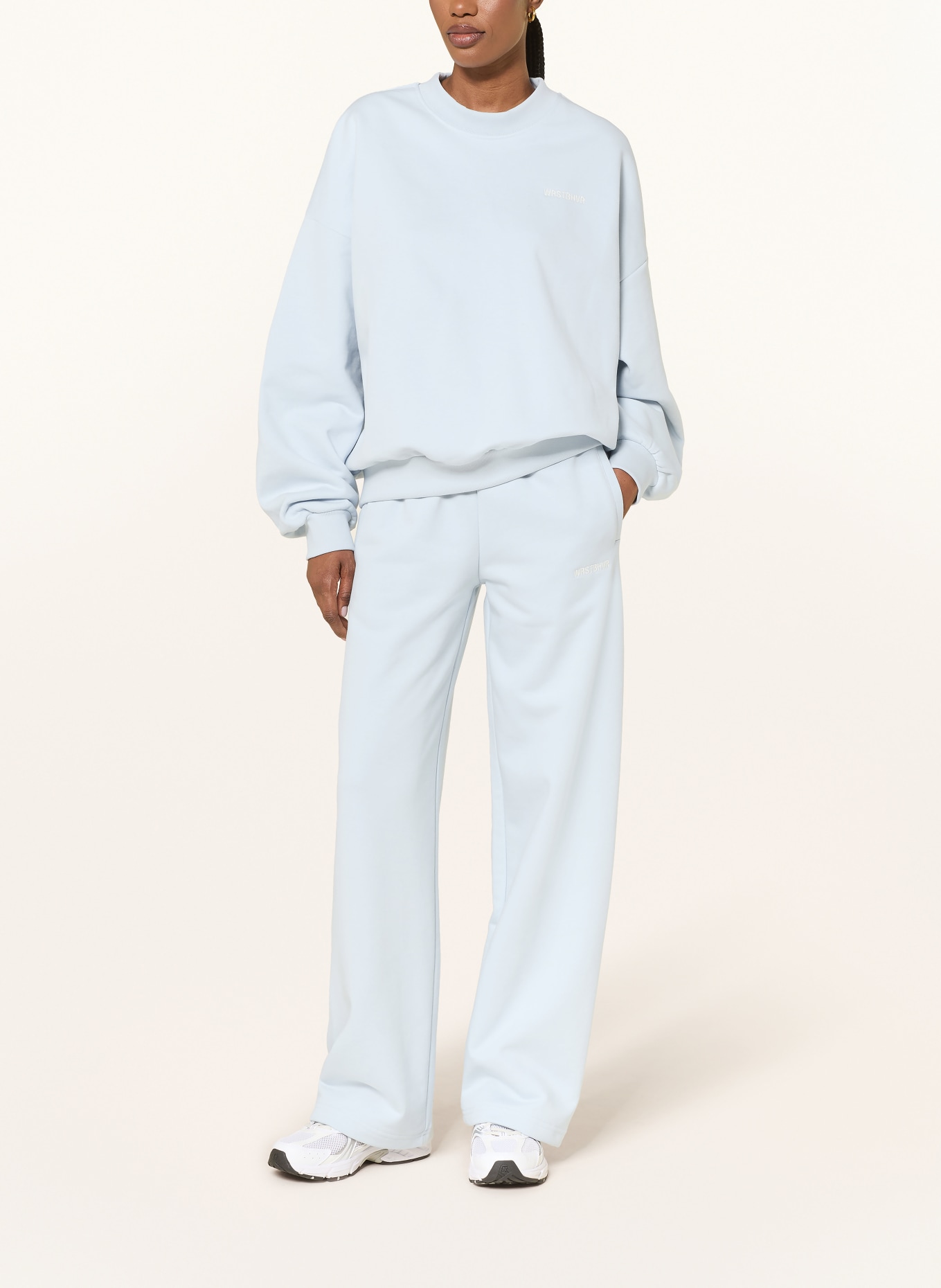 WRSTBHVR Spodnie dresowe NAIMA: JASNONIEBIESKI