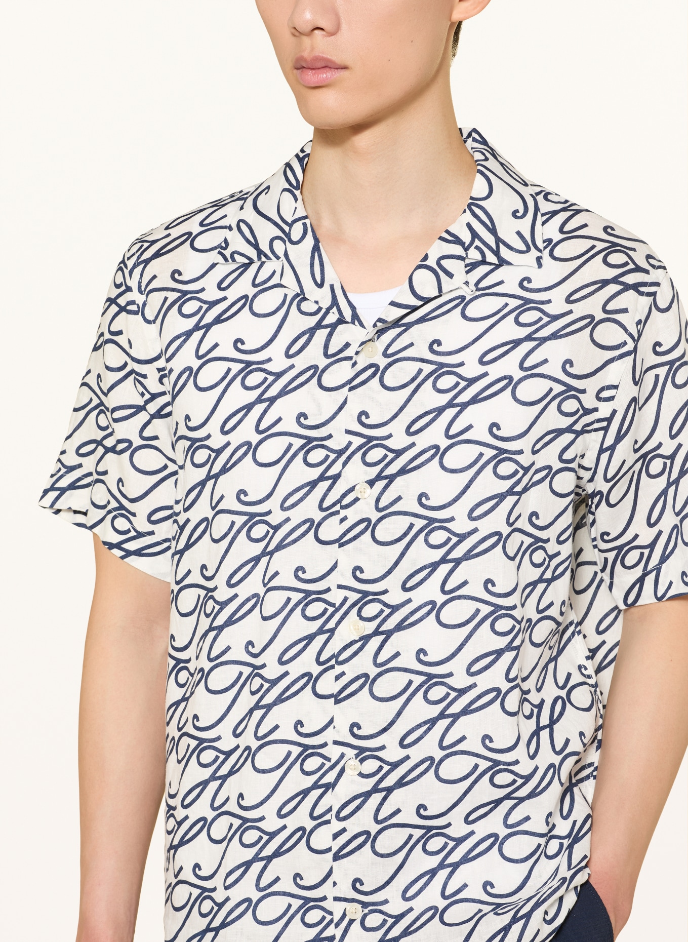 TOMMY HILFIGER Resorthemd met normale pasvorm van linnen: WIT / DONKERBLAUW