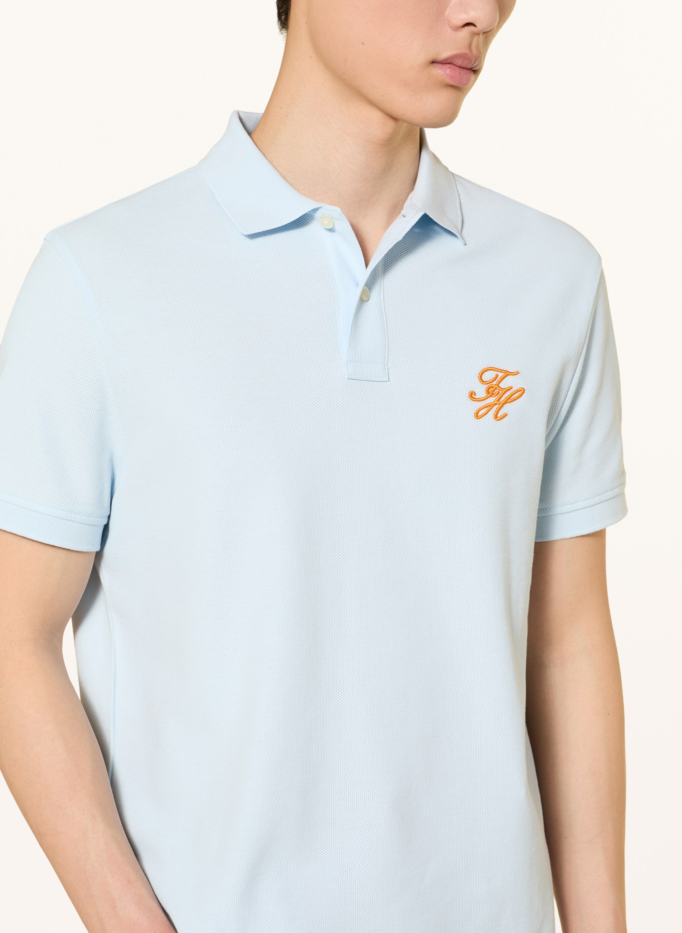 TOMMY HILFIGER Piqué-poloshirt met normale pasvorm: LICHTBLAUW