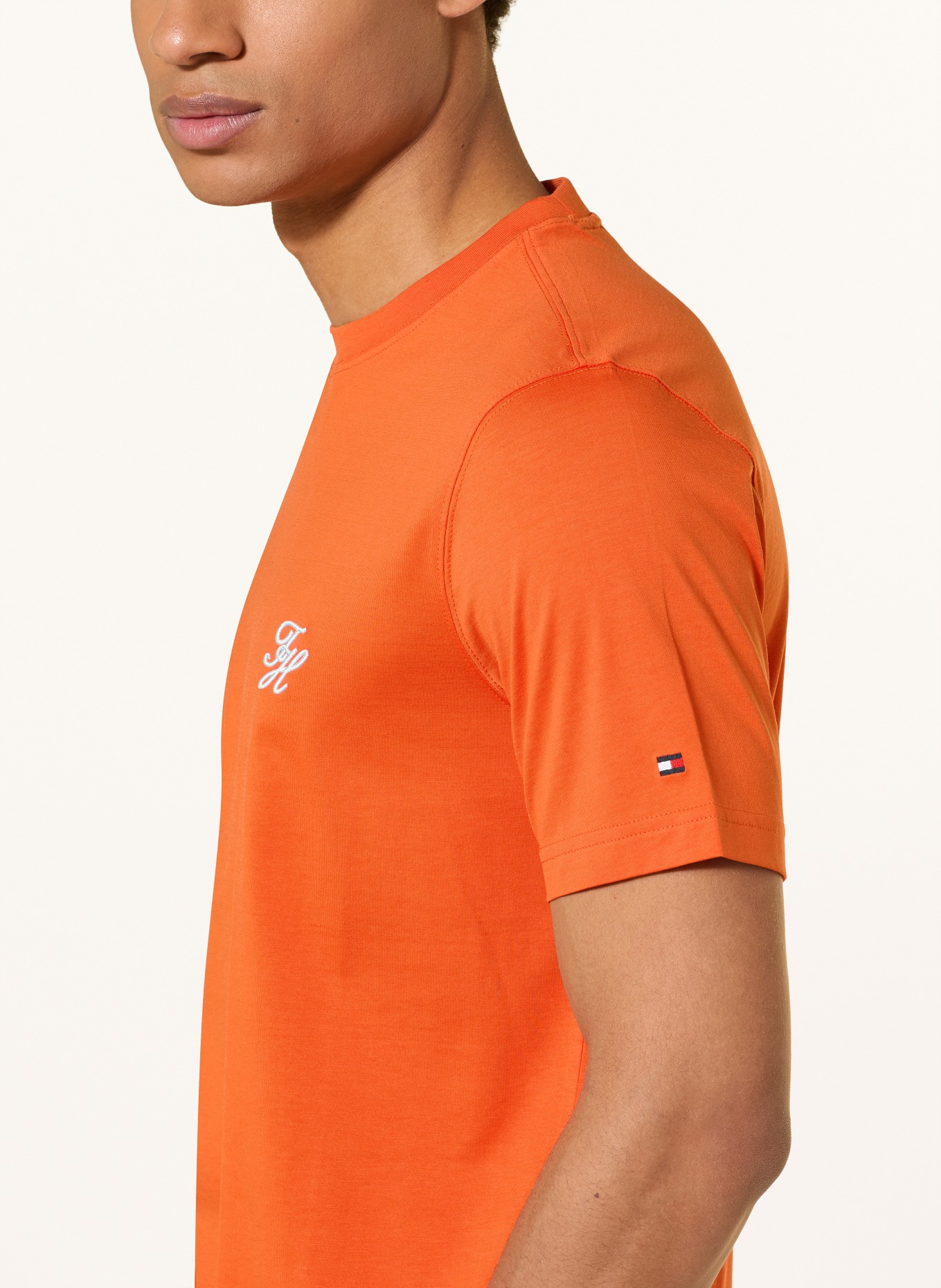 TOMMY HILFIGER T-Shirt: ORANGE
