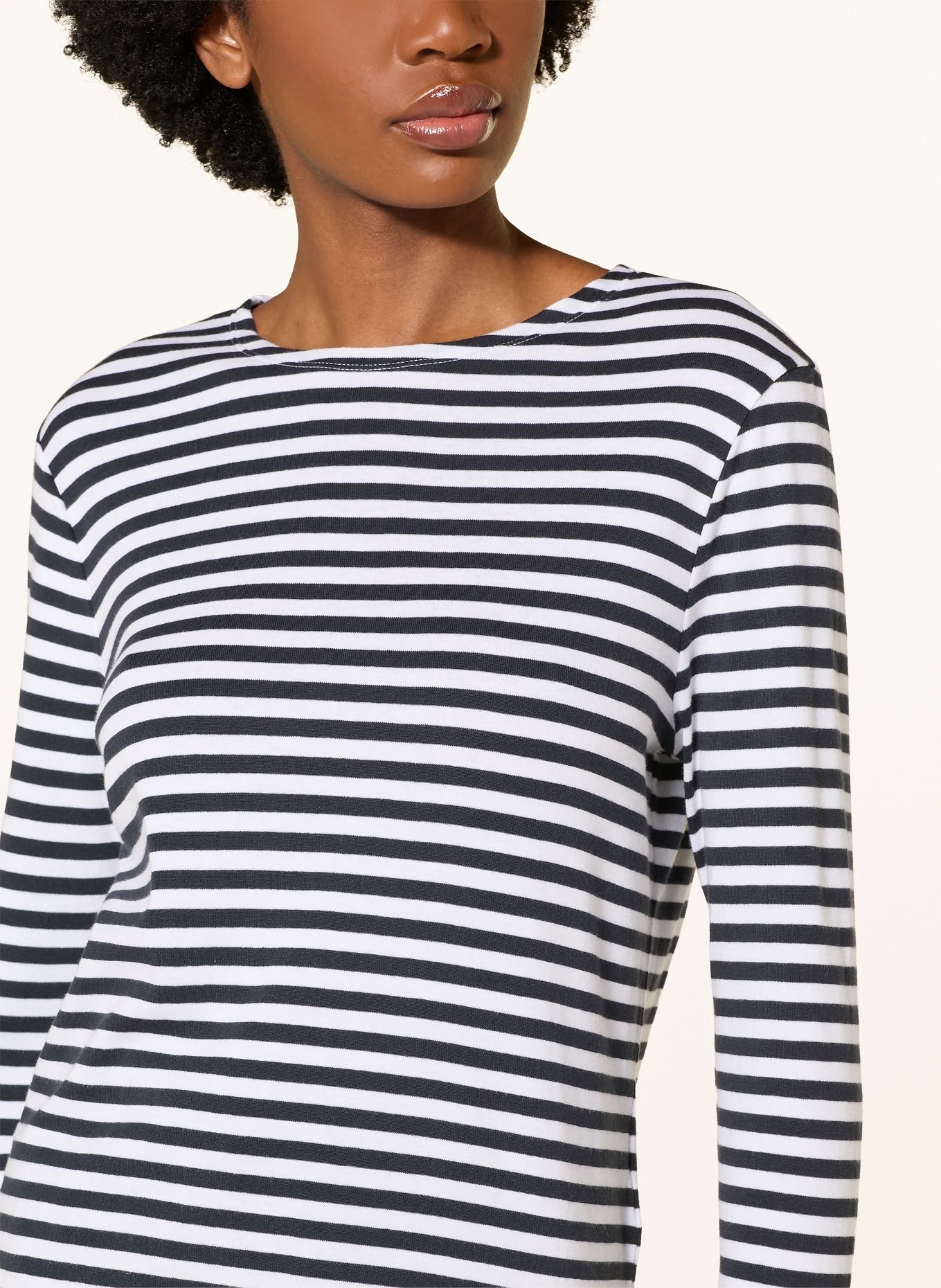 Juvia Shirt ADRIANE mit 3/4-Arm: DUNKELBLAU / WEISS