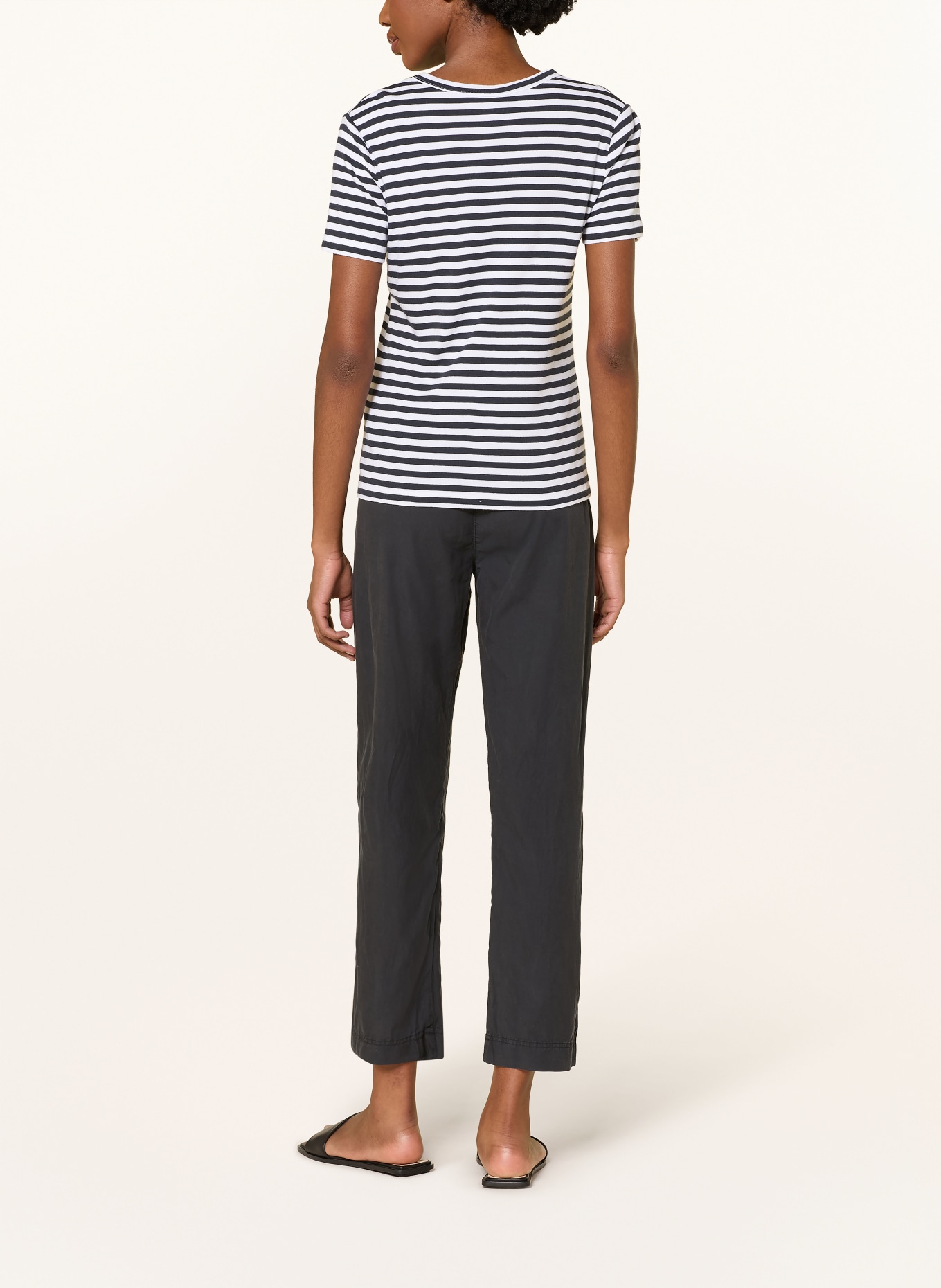 Juvia T-Shirt ANDA: WEISS / DUNKELBLAU