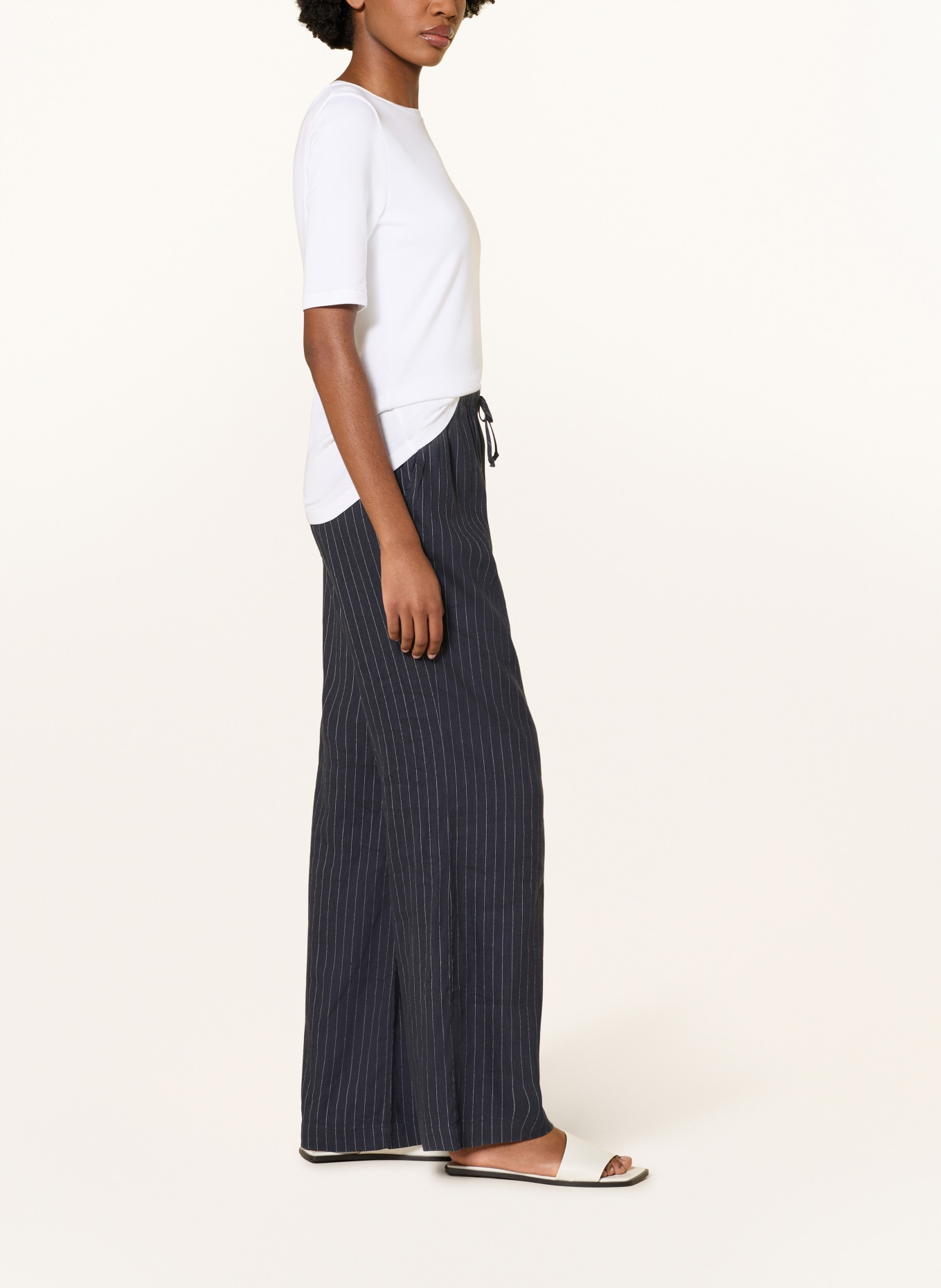 Juvia Marlenehose mit Leinen: DUNKELBLAU / GRAU