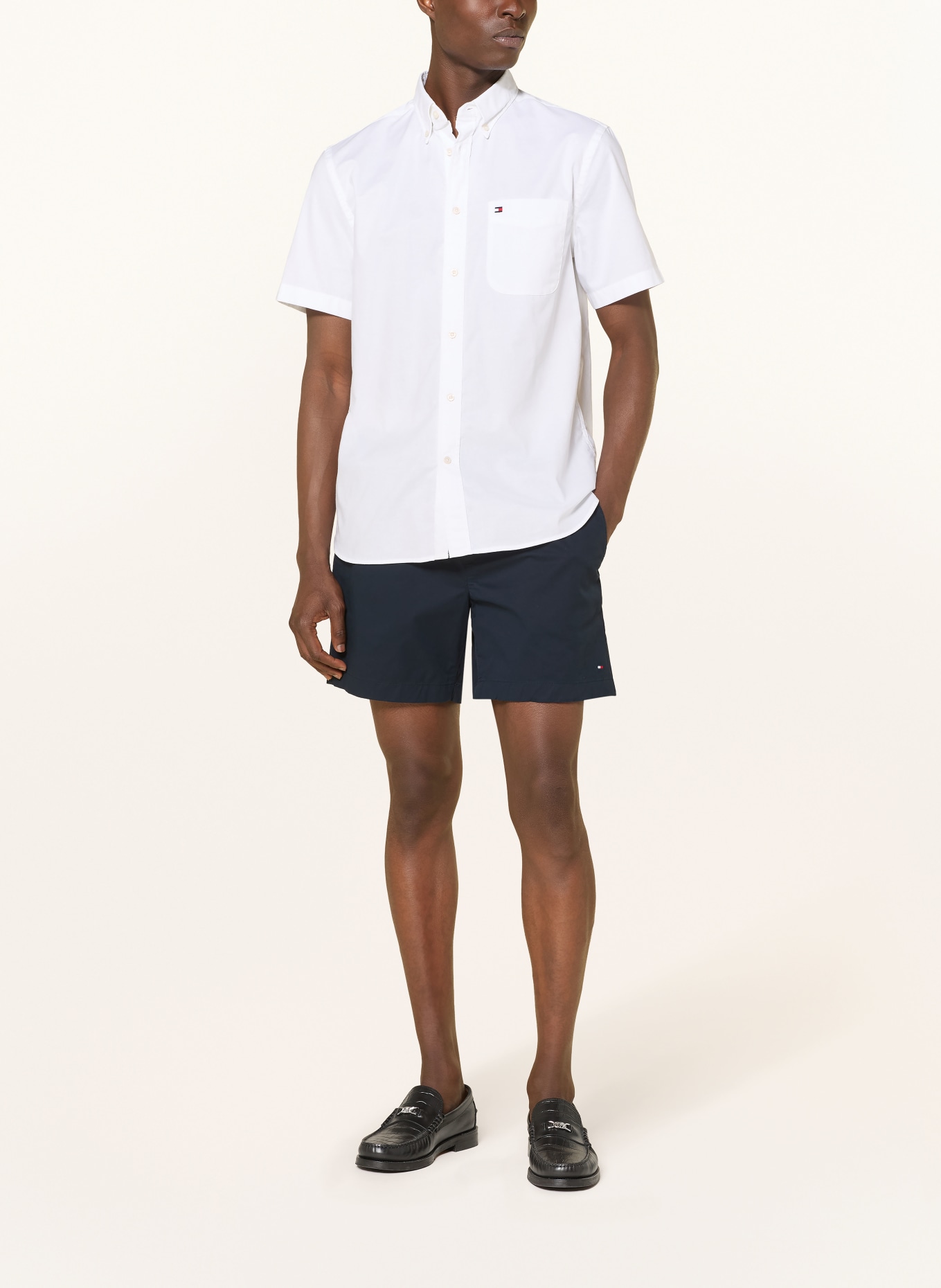 TOMMY HILFIGER Kurzarm-Hemd Regular Fit: WEISS