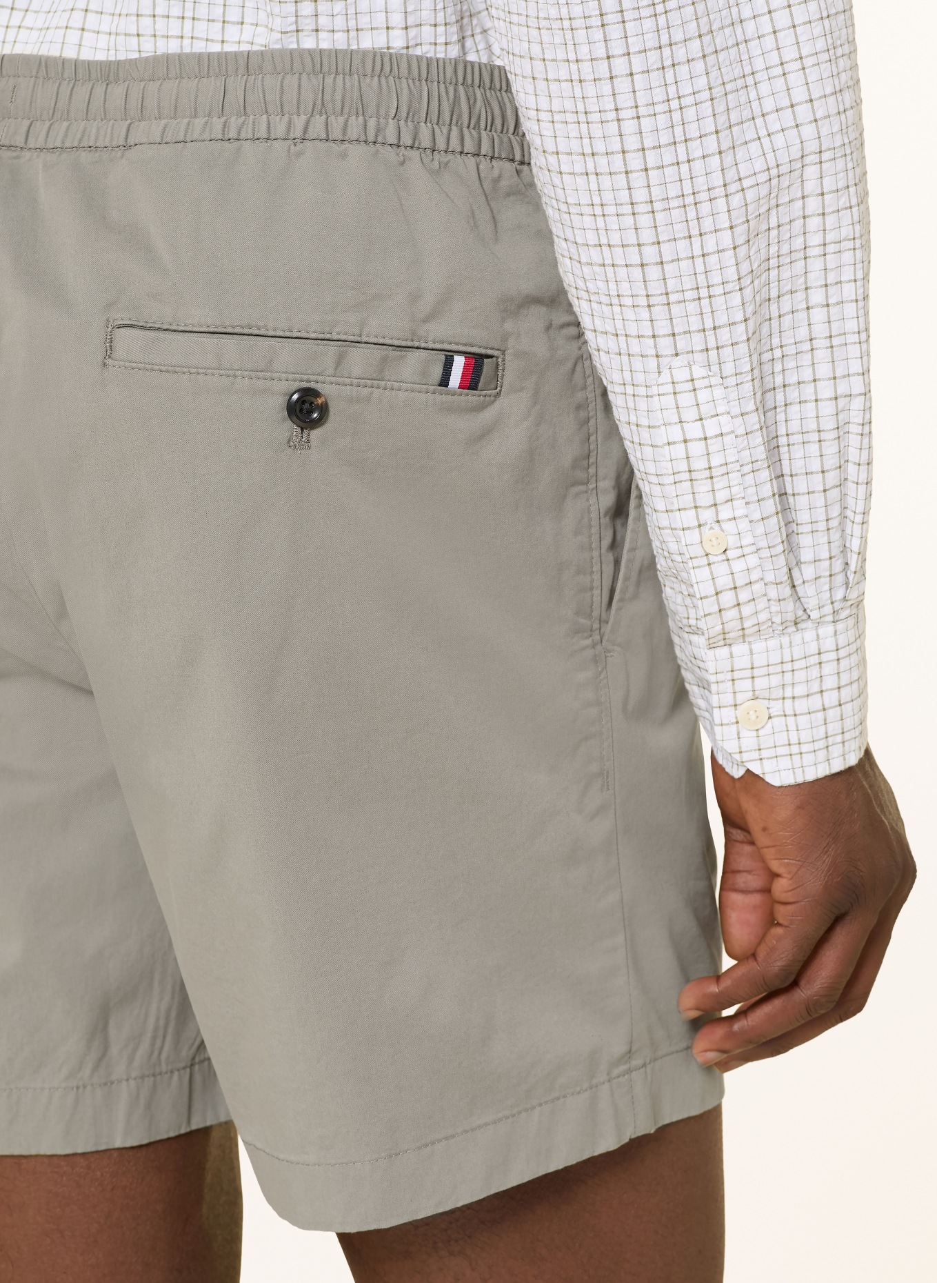 TOMMY HILFIGER Shorts DOVER Regular Fit: GRAU