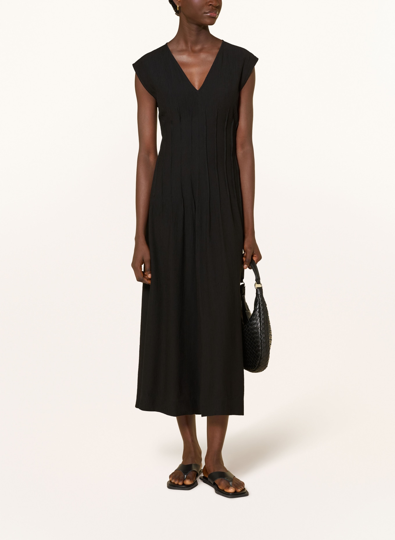 YERSE Robe LARA: NOIR