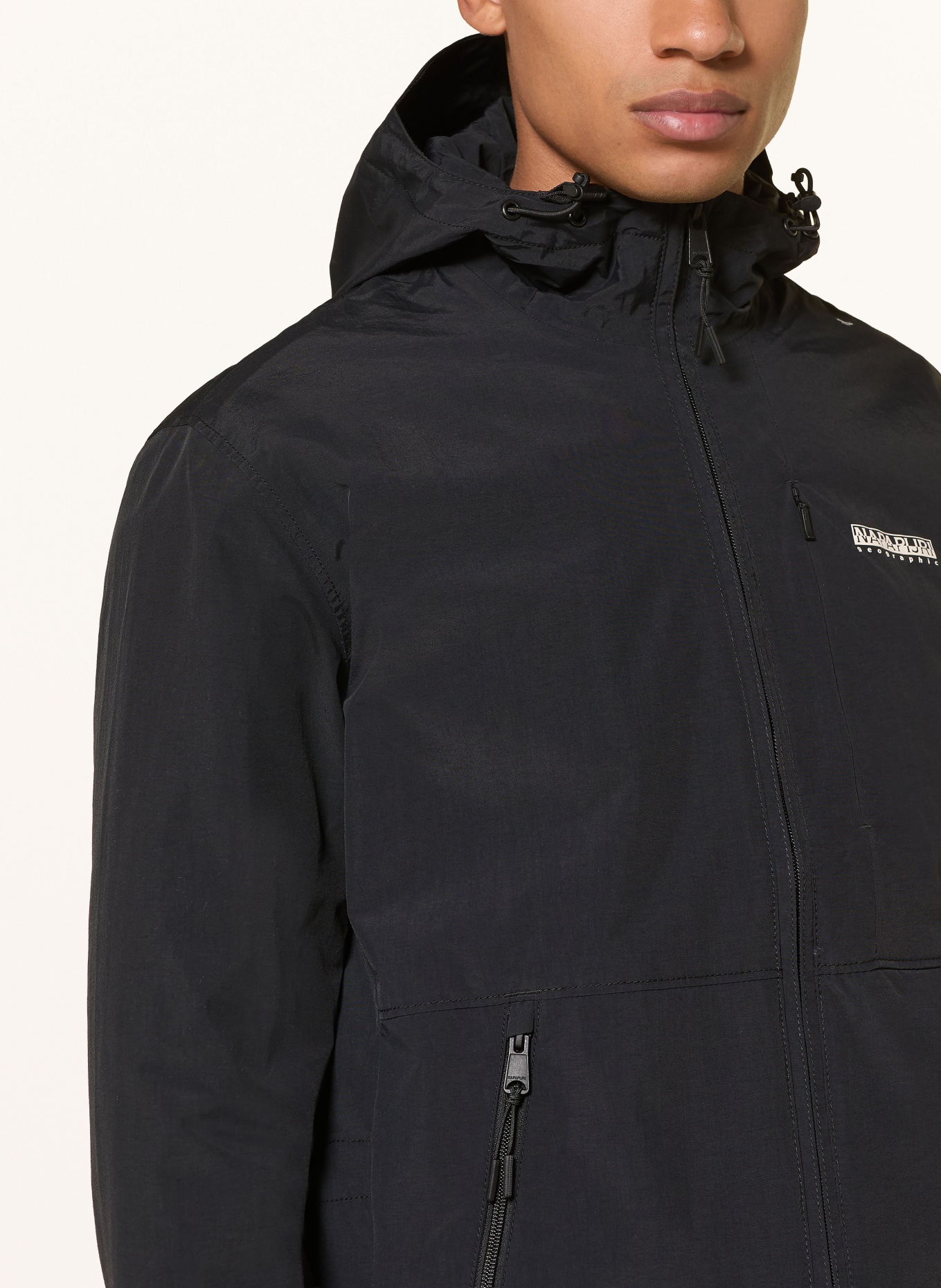 NAPAPIJRI Jacke A-TUNDRA: SCHWARZ