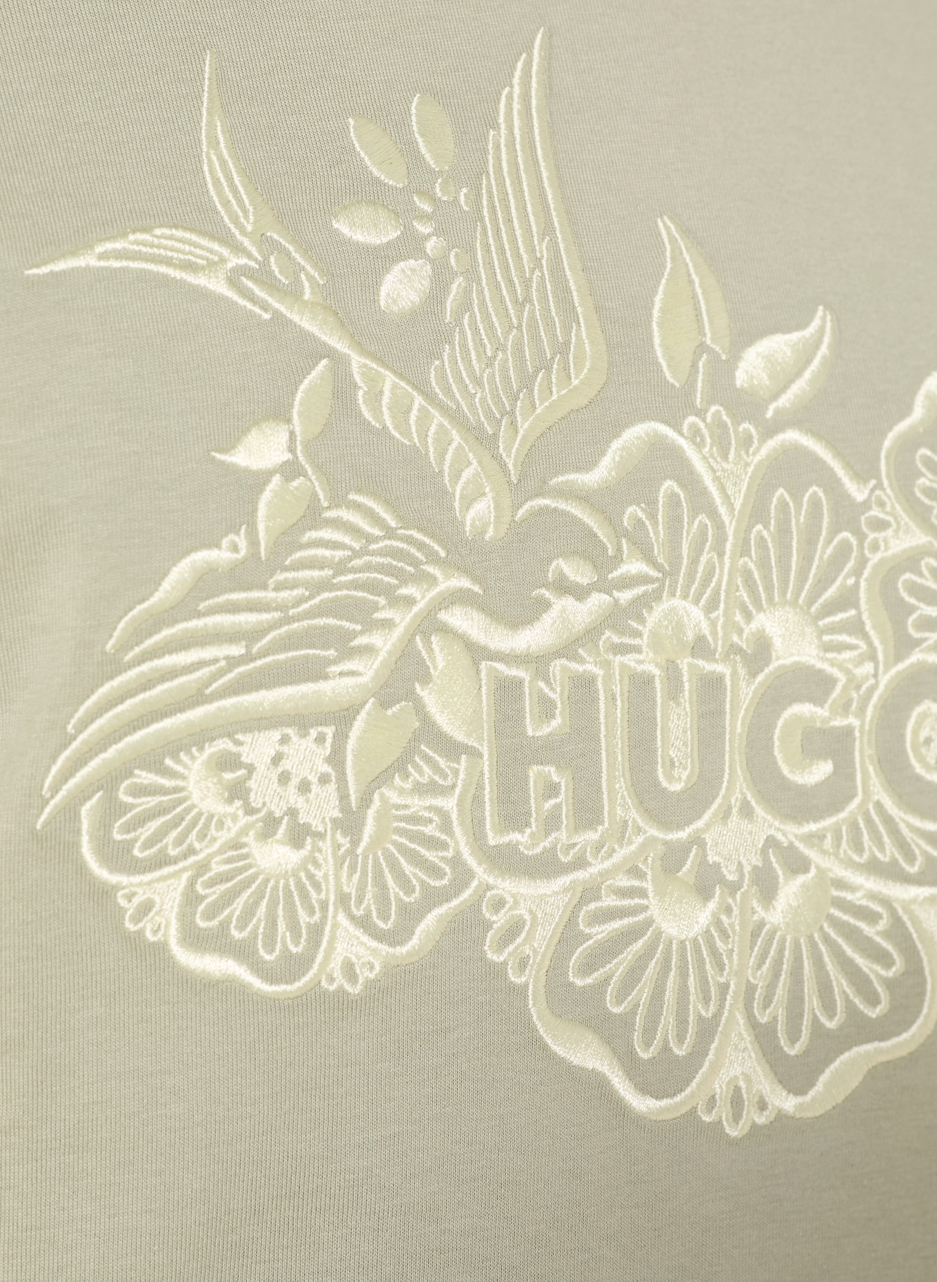 HUGO T-shirt DANGEN: LICHTGROEN / CRÈME