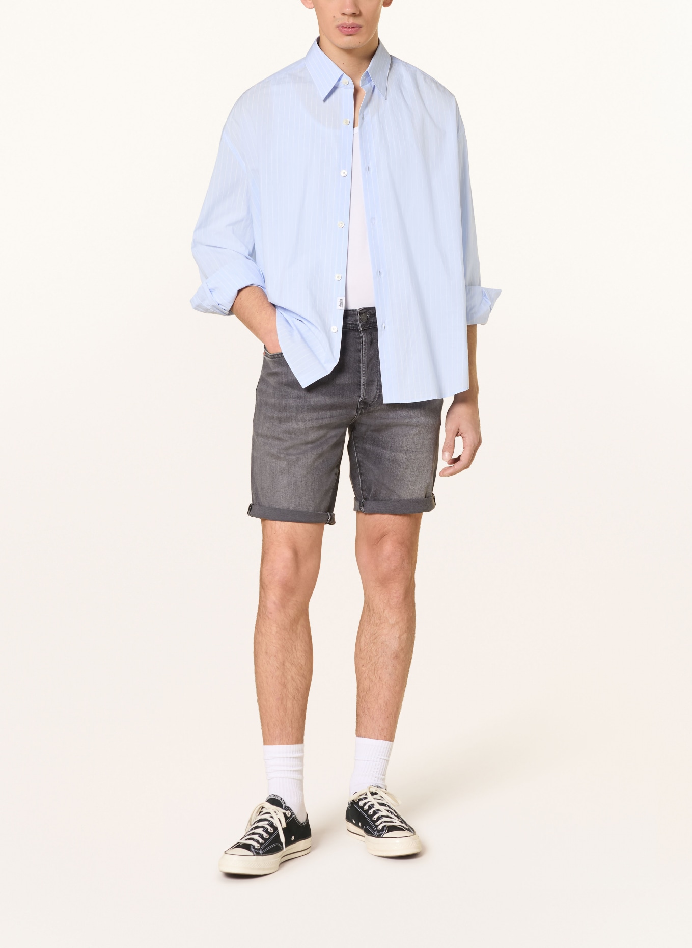 REPLAY Jeansshort met taps toelopende pasvorm: 097 DARK GREY