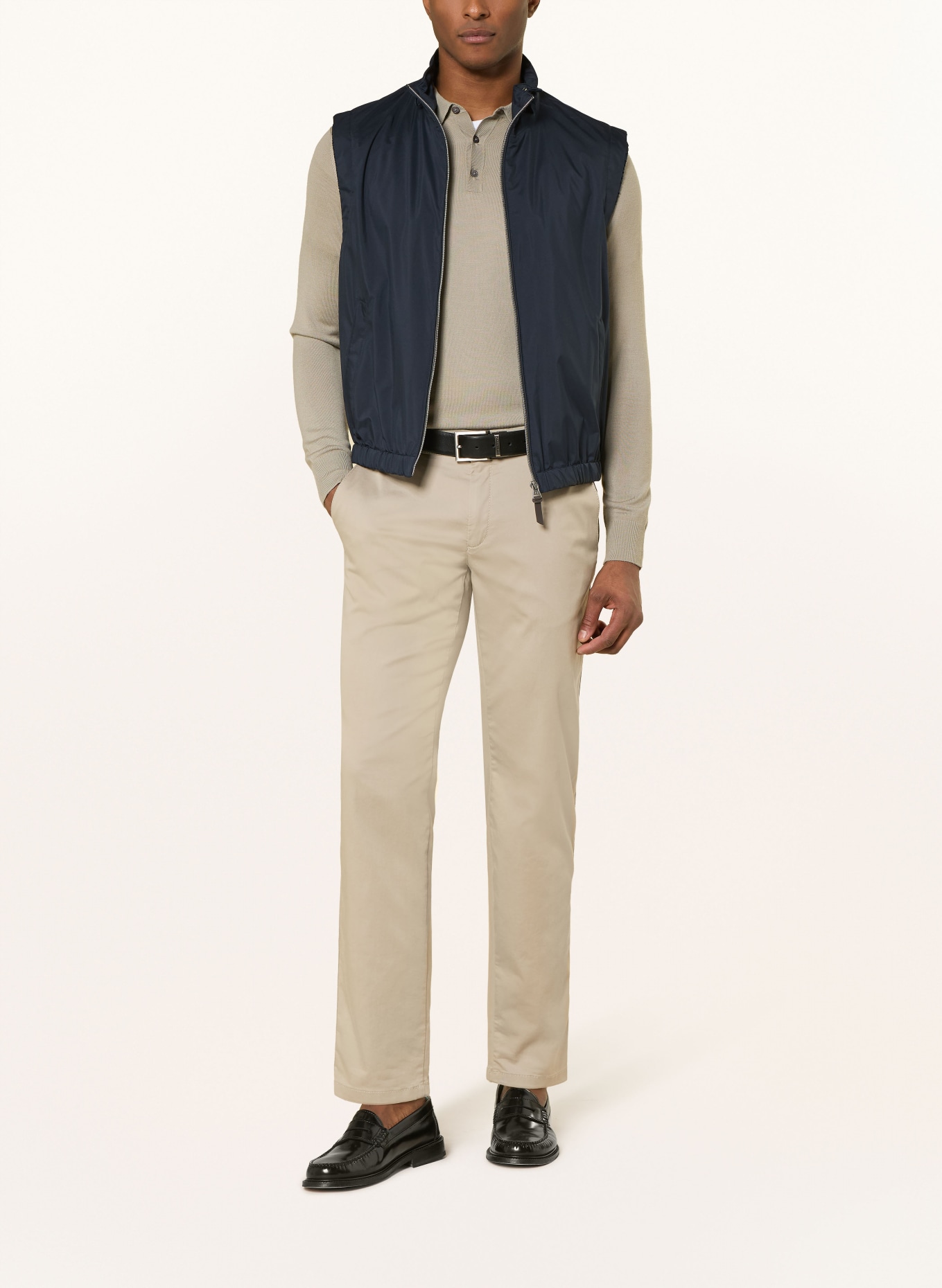 BRAX PHIL Tapered Fit Chinos: LIGHT GREEN