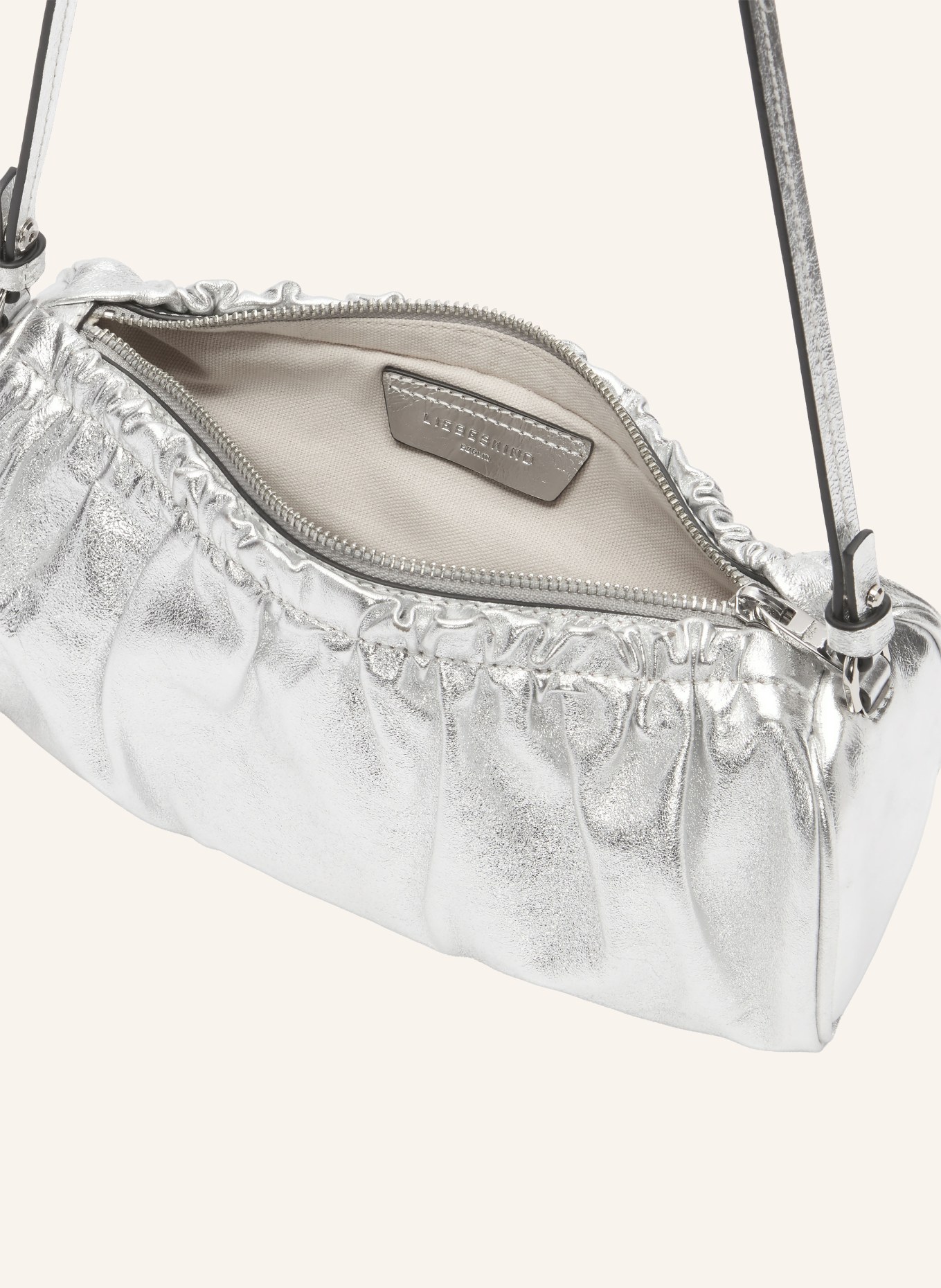 LIEBESKIND Umhängetasche CLOUD XS: SILBER
