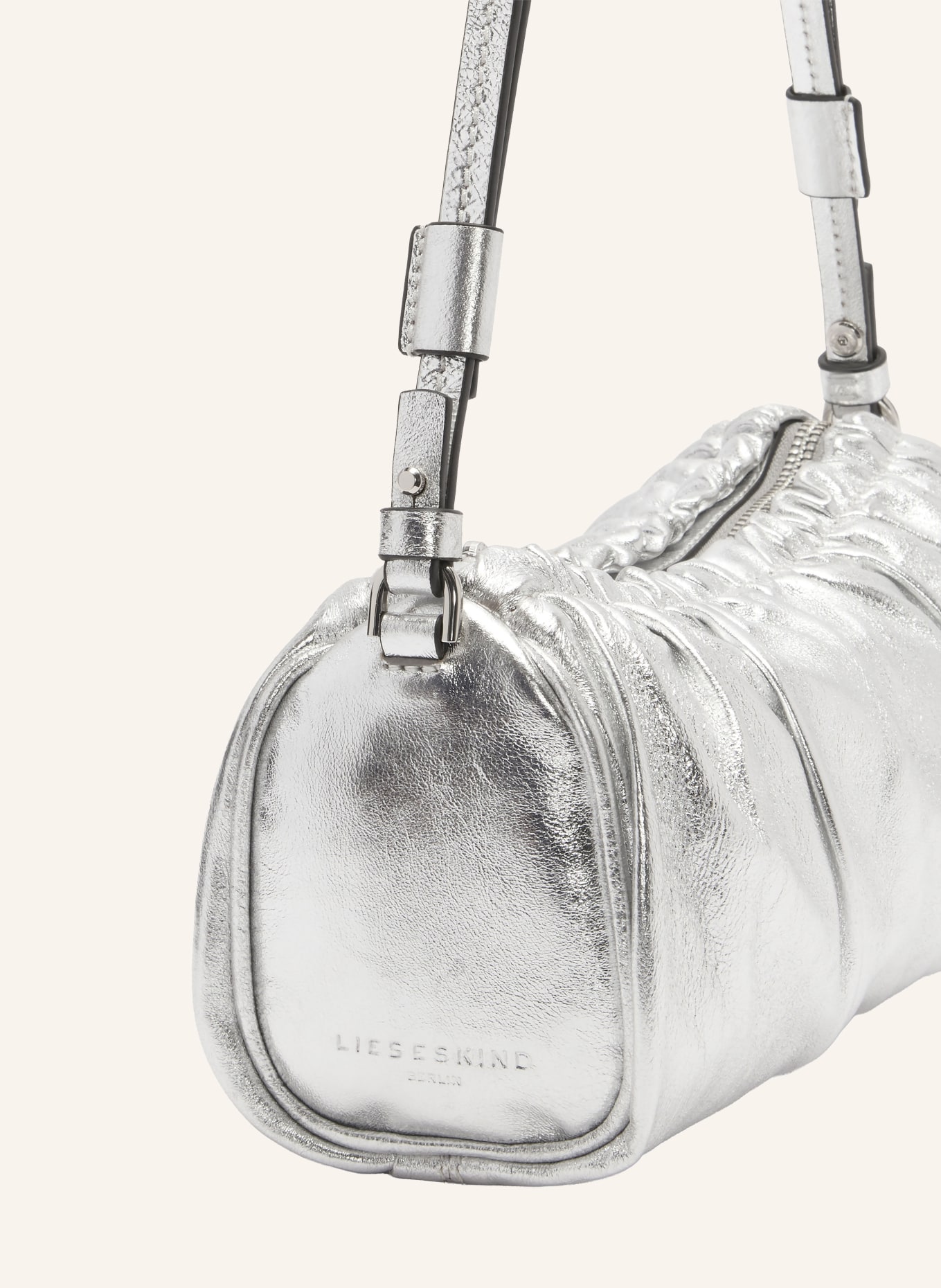 LIEBESKIND Umhängetasche CLOUD XS: SILBER