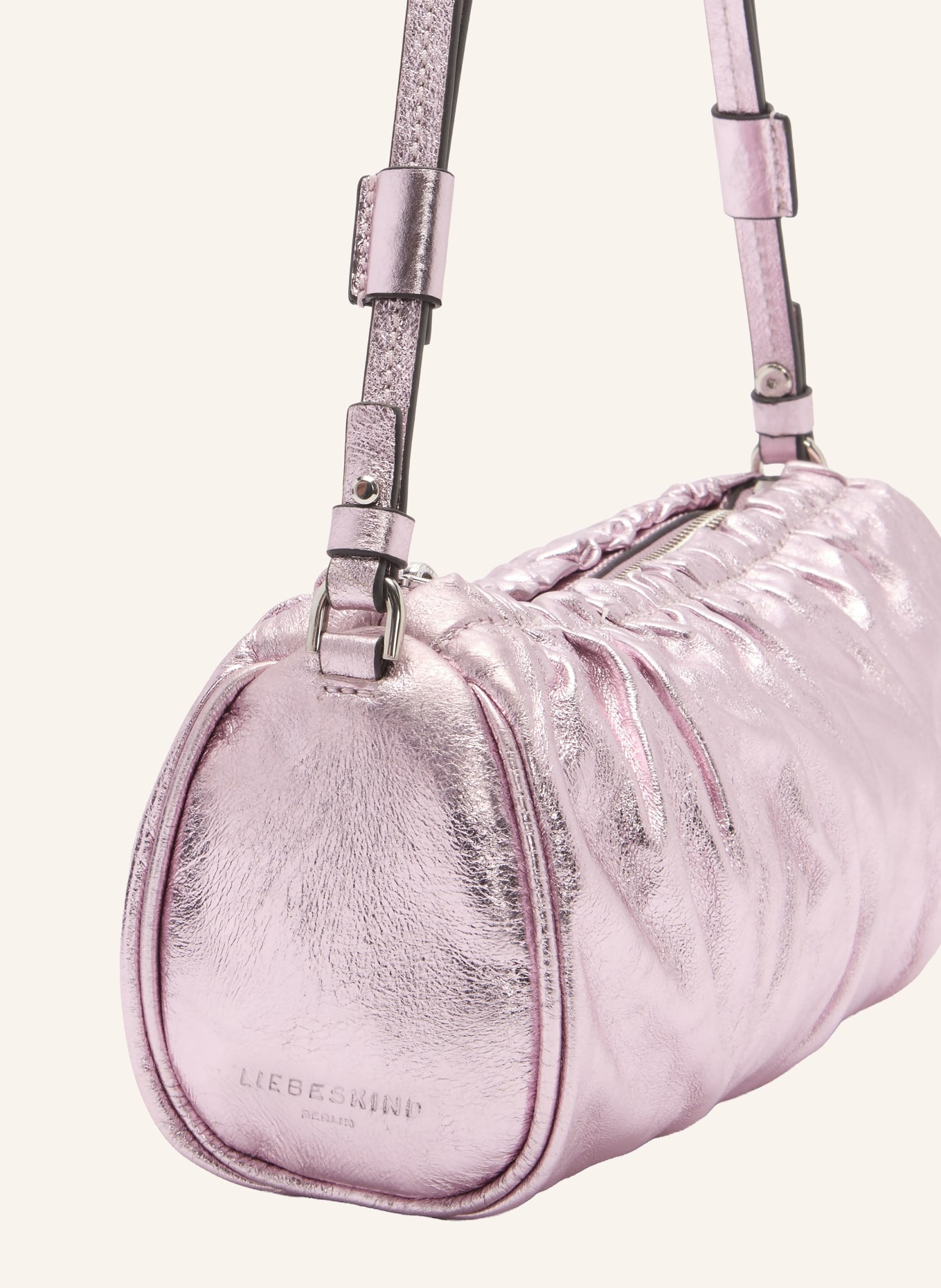 LIEBESKIND Umhängetasche CLOUD XS: HELLLILA