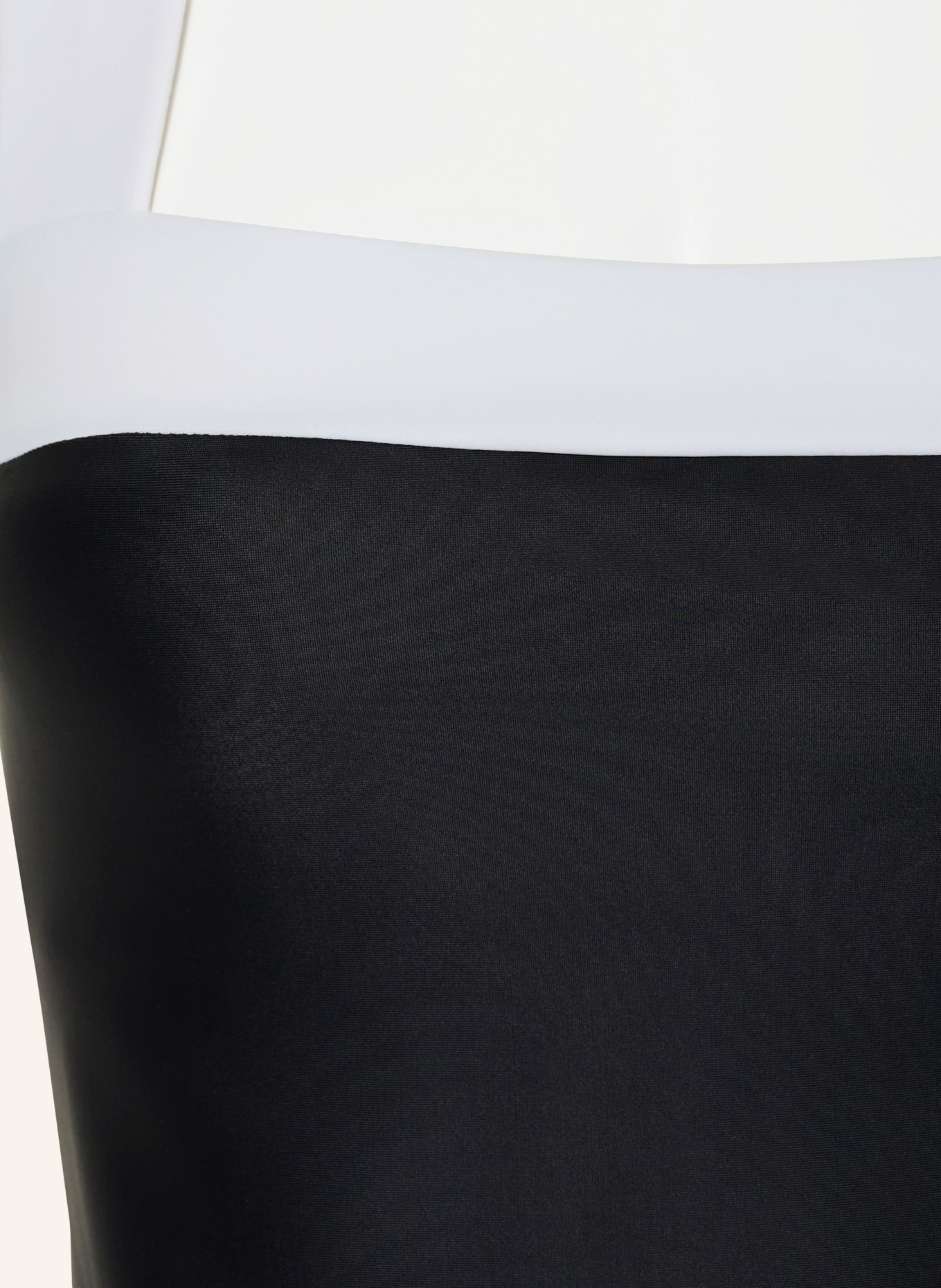 GOLDBERGH Badeanzug HEMERA: SCHWARZ / WEISS