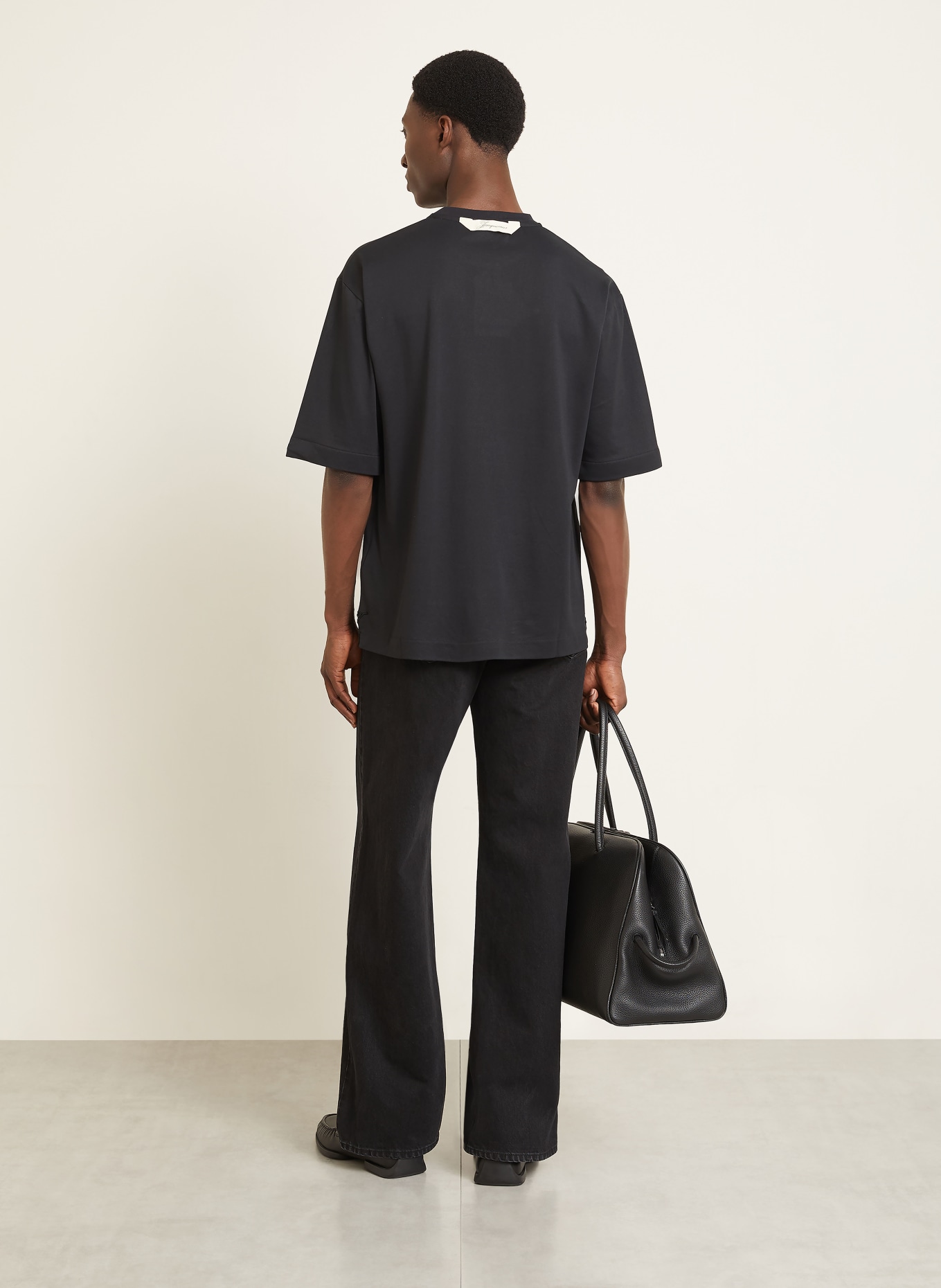 JACQUEMUS T-shirt LE TSHIRT ROND CARRE: ZWART
