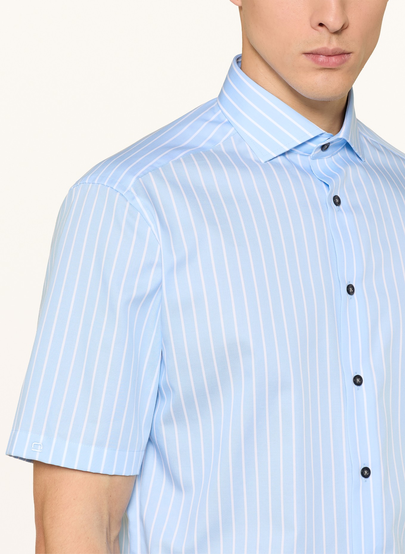 OLYMP Kurzarm-Hemd Luxor modern fit: HELLBLAU / WEISS