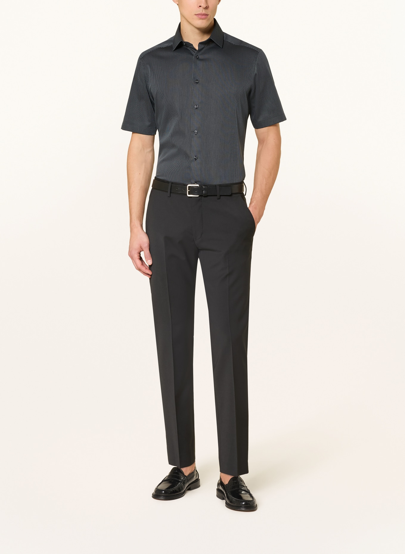 OLYMP Chemise à manches courtes Luxor coupe moderne: GRIS FONCÉ / GRIS