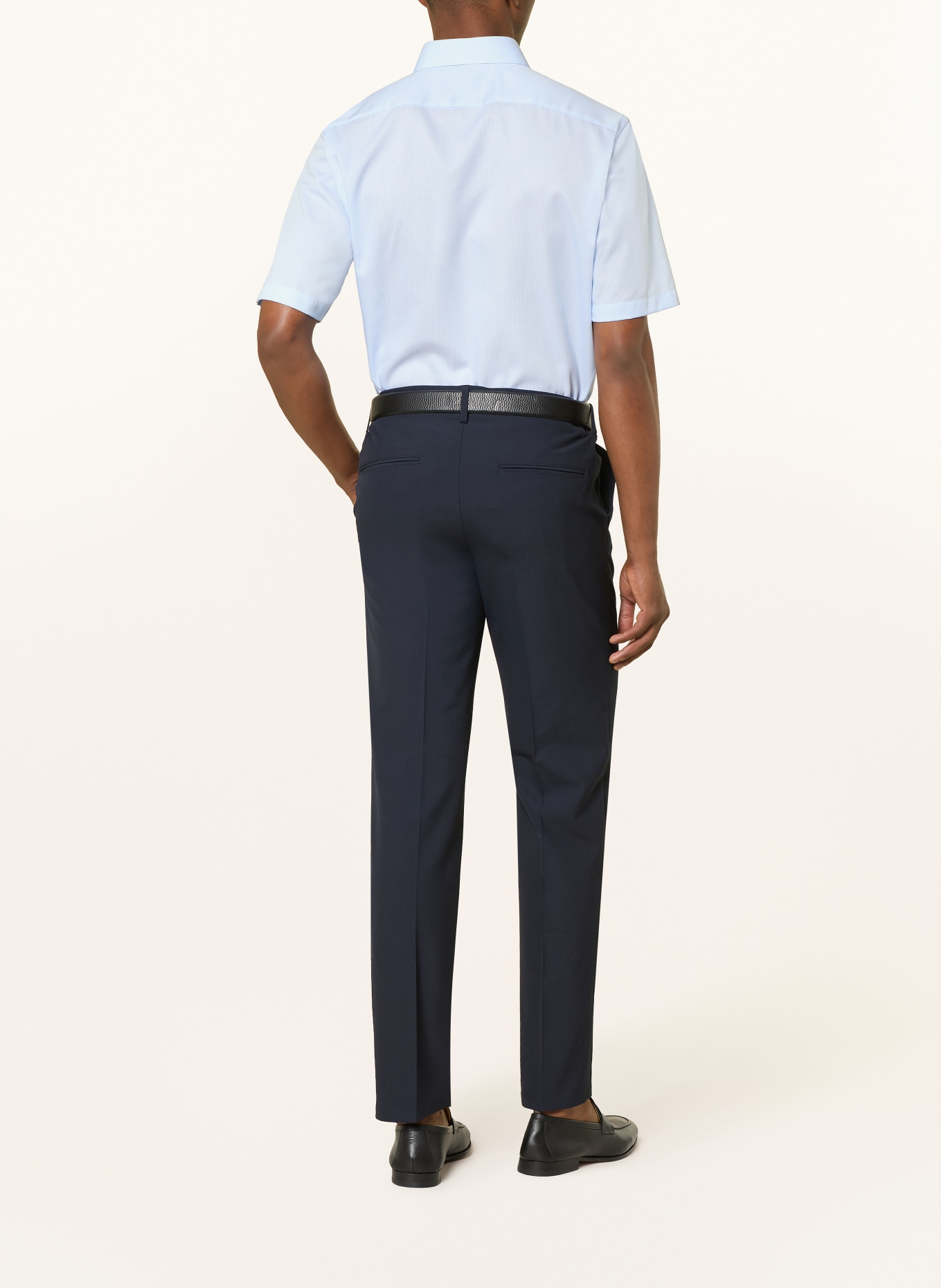 OLYMP Kurzarm-Hemd Luxor comfort fit: HELLBLAU / WEISS