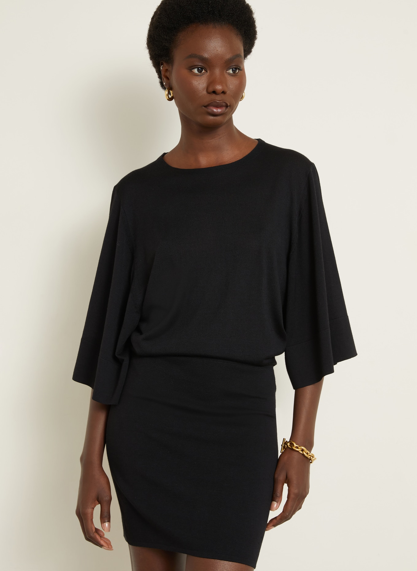 JACQUEMUS Strickkleid LA ROBE MAILLE MANANCO aus Merinowolle: SCHWARZ