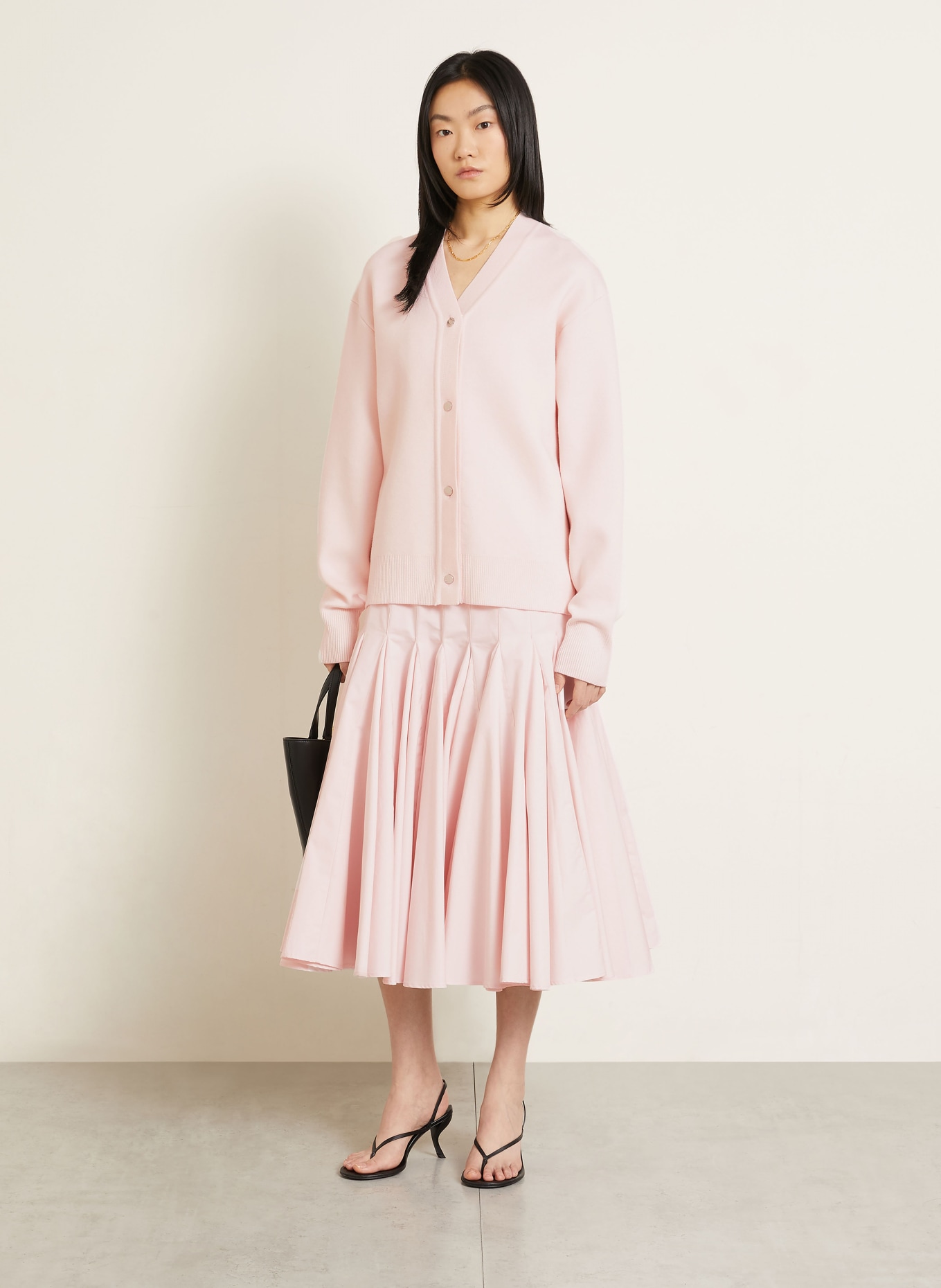 JACQUEMUS Strickjacke LE CARDIGAN DOPPIO aus Merinowolle: HELLROSA