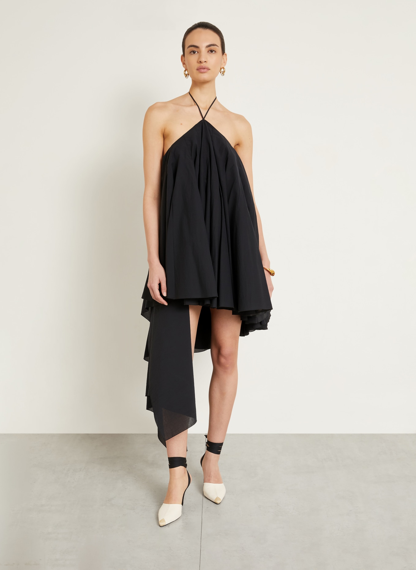 JACQUEMUS Kleid LA ROBE TRIANGLE COURTE: SCHWARZ