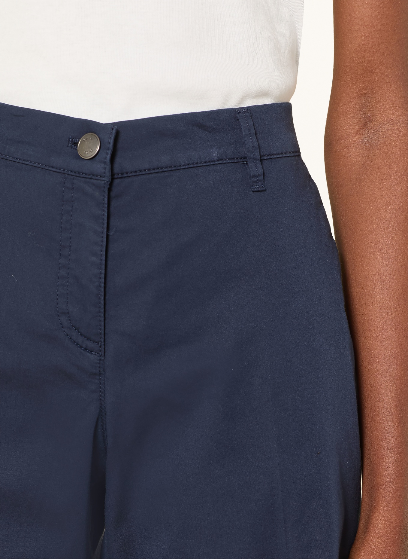 BRAX Bermuda's MIA: DONKERBLAUW