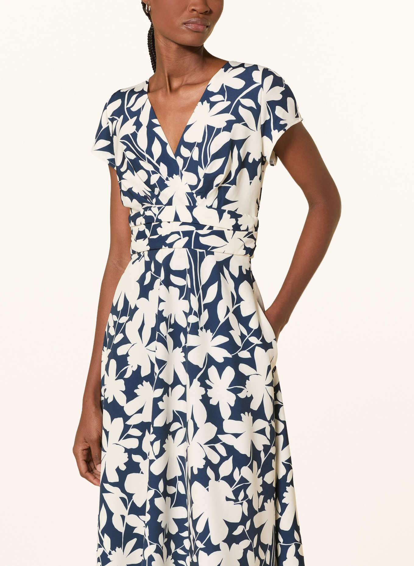 SWING dress: DARK BLUE / WHITE