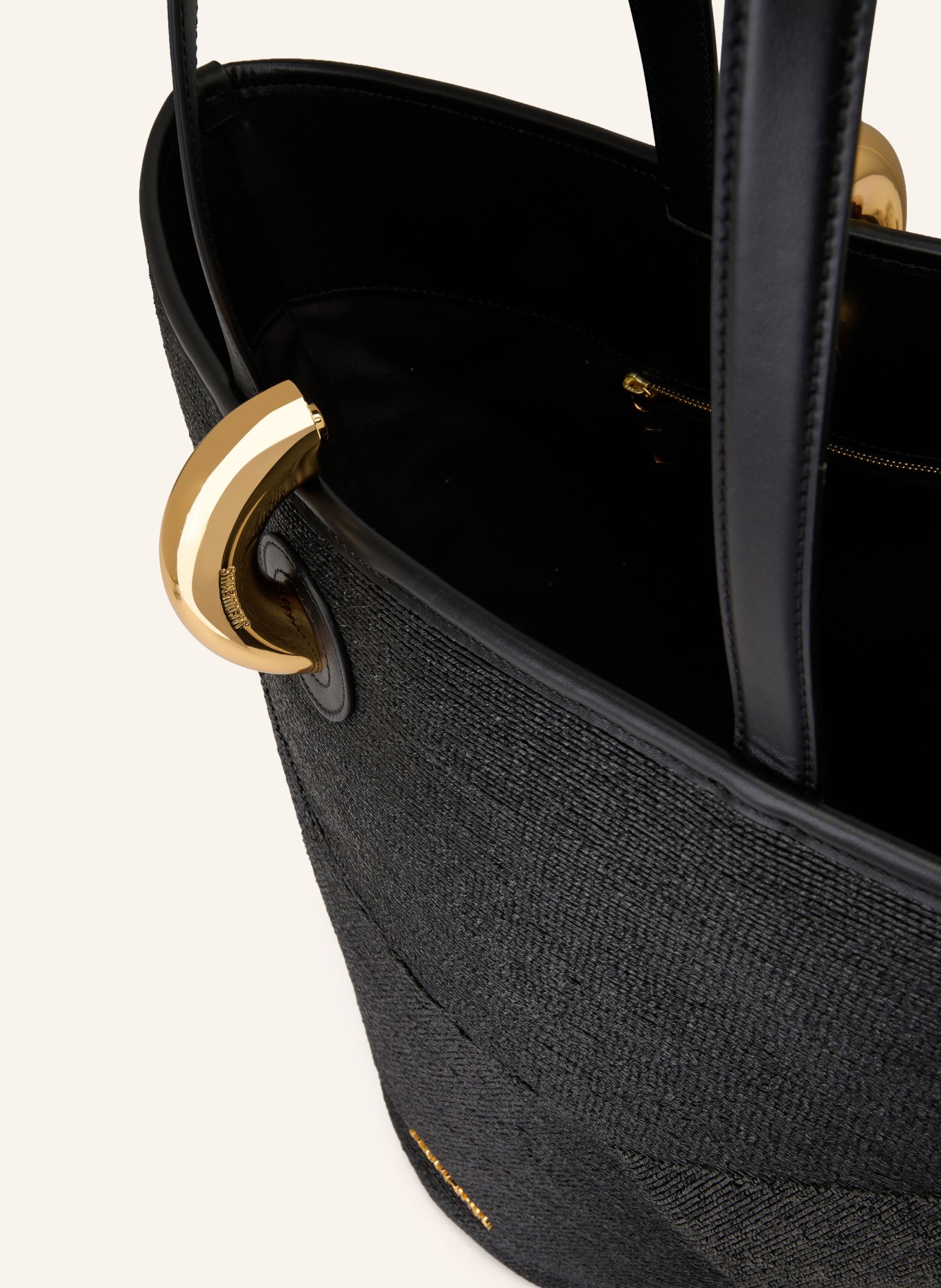 JACQUEMUS Sac cabas LE BAMBOLA: NOIR / OR