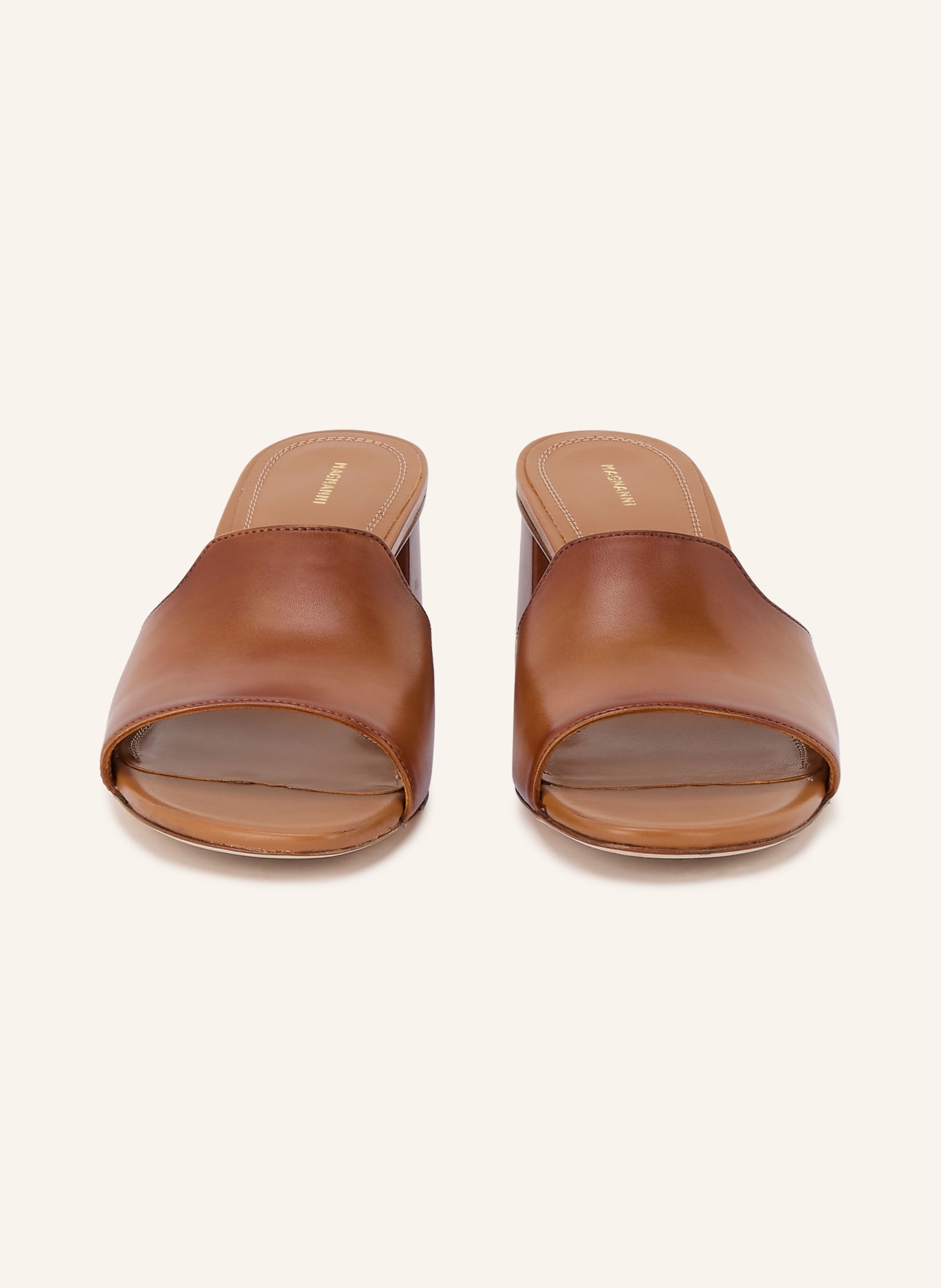 MAGNANNI Mules: COGNAC