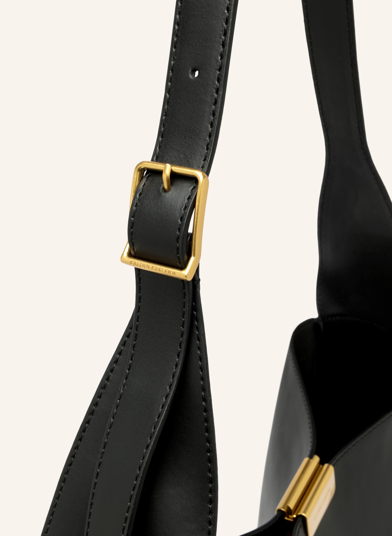 GIANNI CHIARINI torba na ramię: CZARNY / ZŁOTY