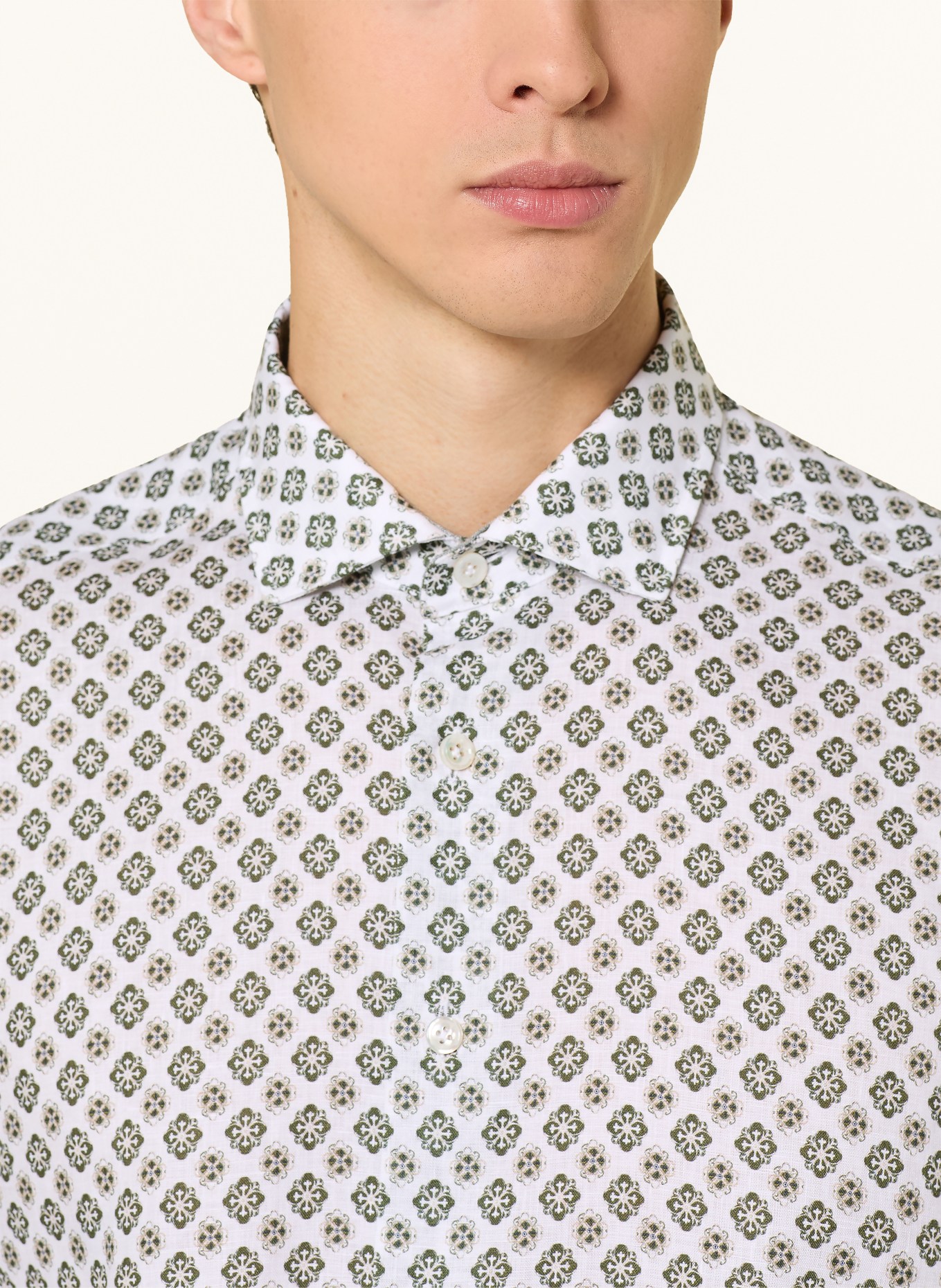 OLYMP SIGNATURE Chemise en lin coupe décontractée: VERT / GRIS