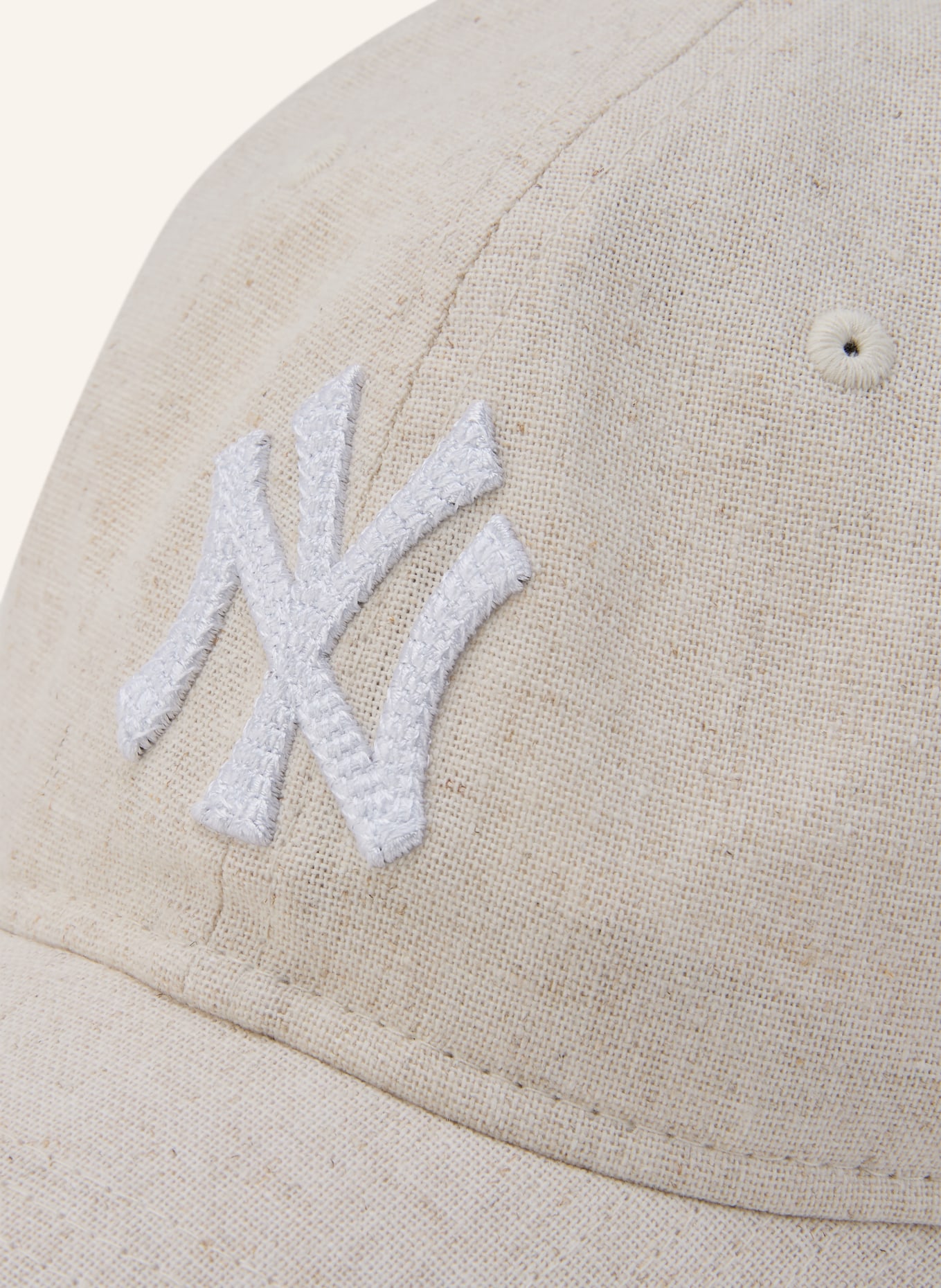 NEW ERA Cap 9TWENTY® with a drawstring: ECRU / WHITE