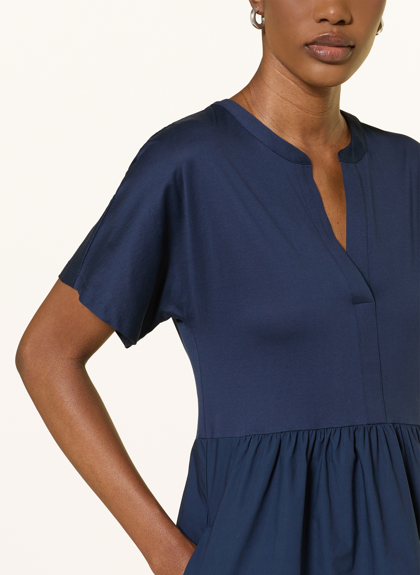 WEEKEND Max Mara Kleid CAPSULA im Materialmix: DUNKELBLAU
