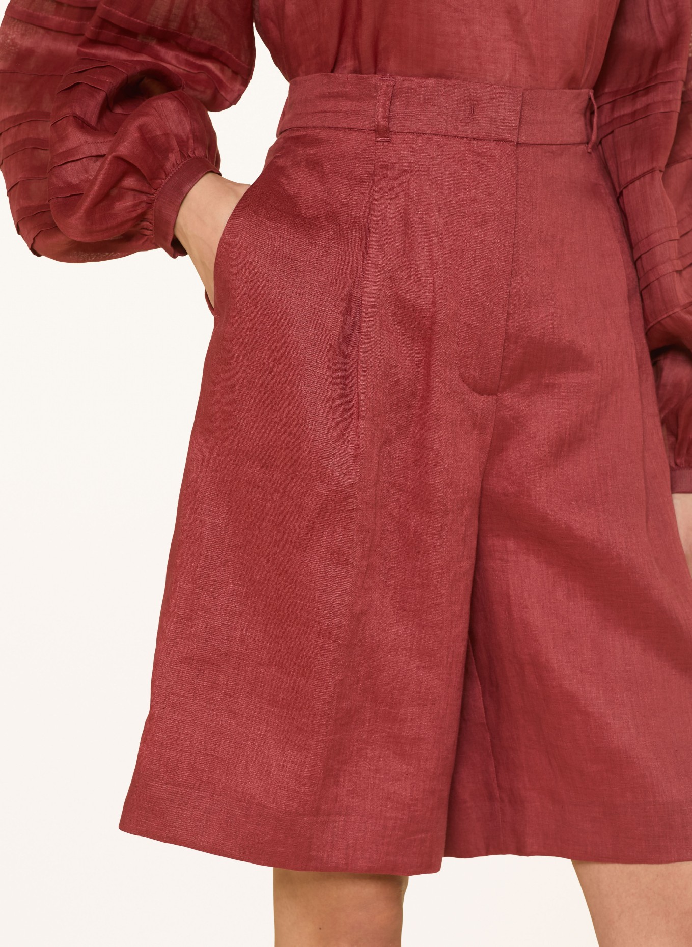 Max Mara STUDIO Linen shorts CARAVAN: DARK RED