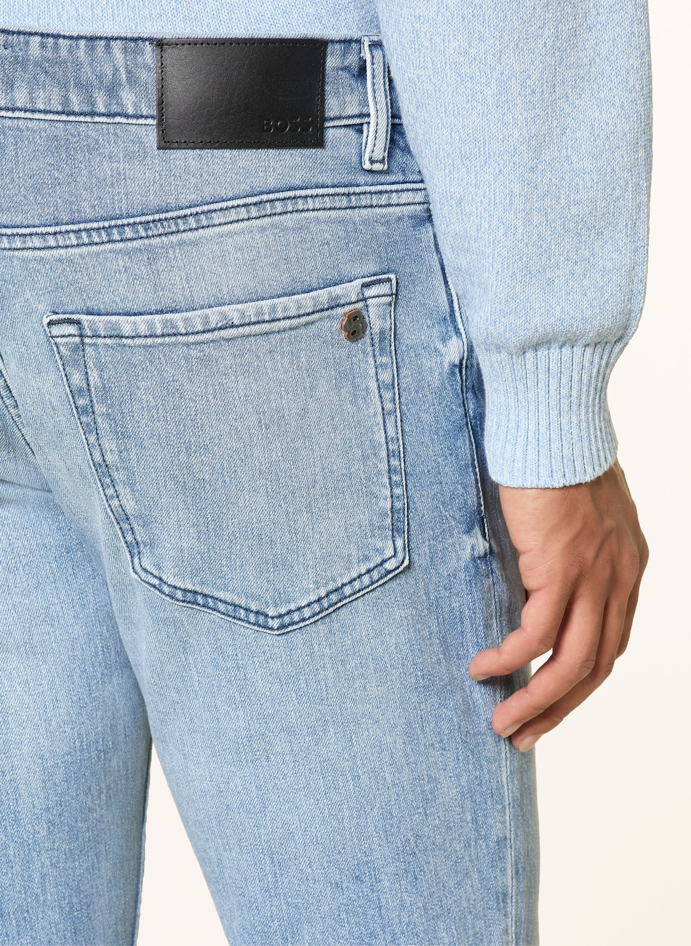 BOSS Jean ONYX coupe droite: 431 BRIGHT BLUE